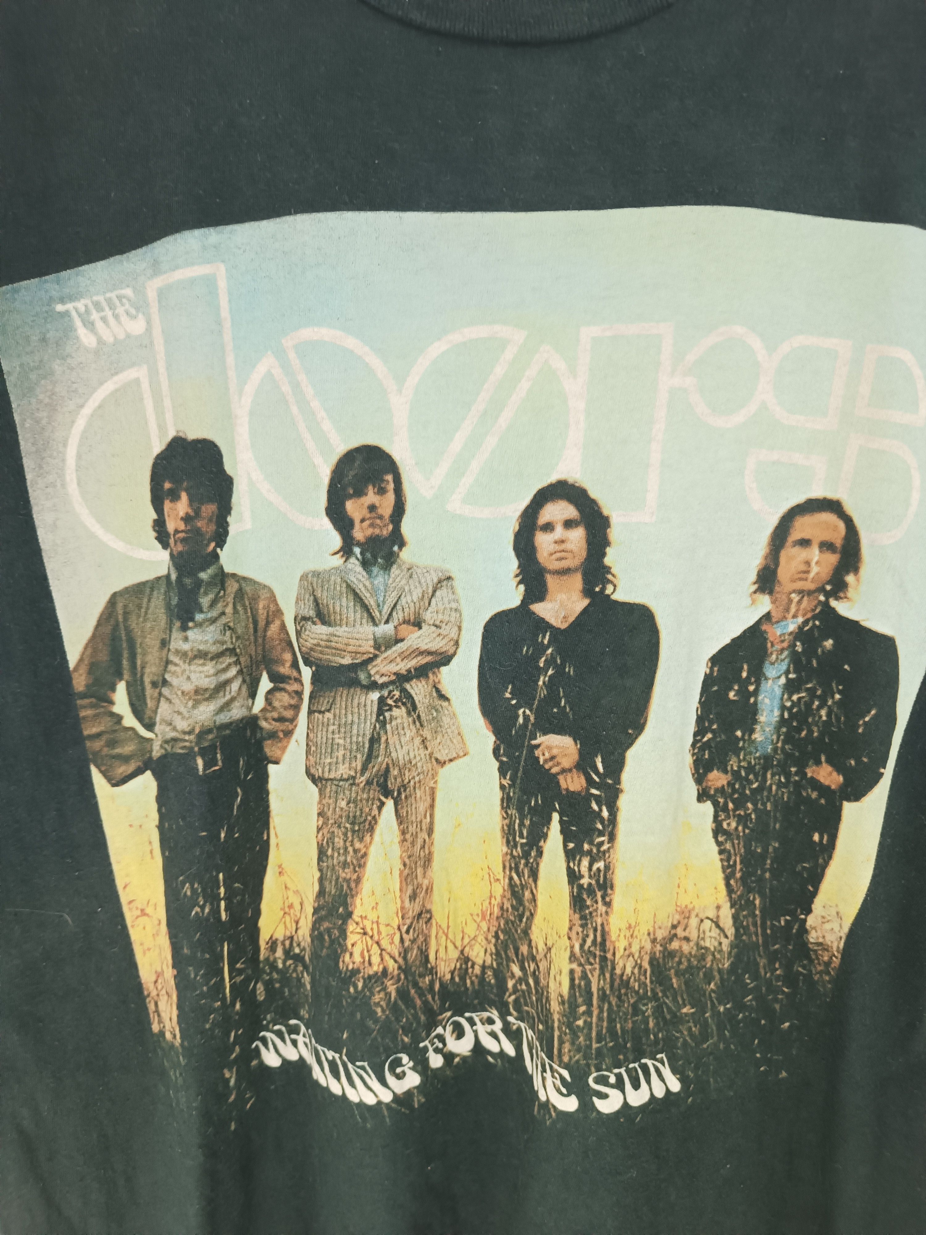 Vintage Vintage The Doors Waiting For The Sun Band Tee T-Shirt Size US M / EU 48-50 / 2 - 7 Thumbnail
