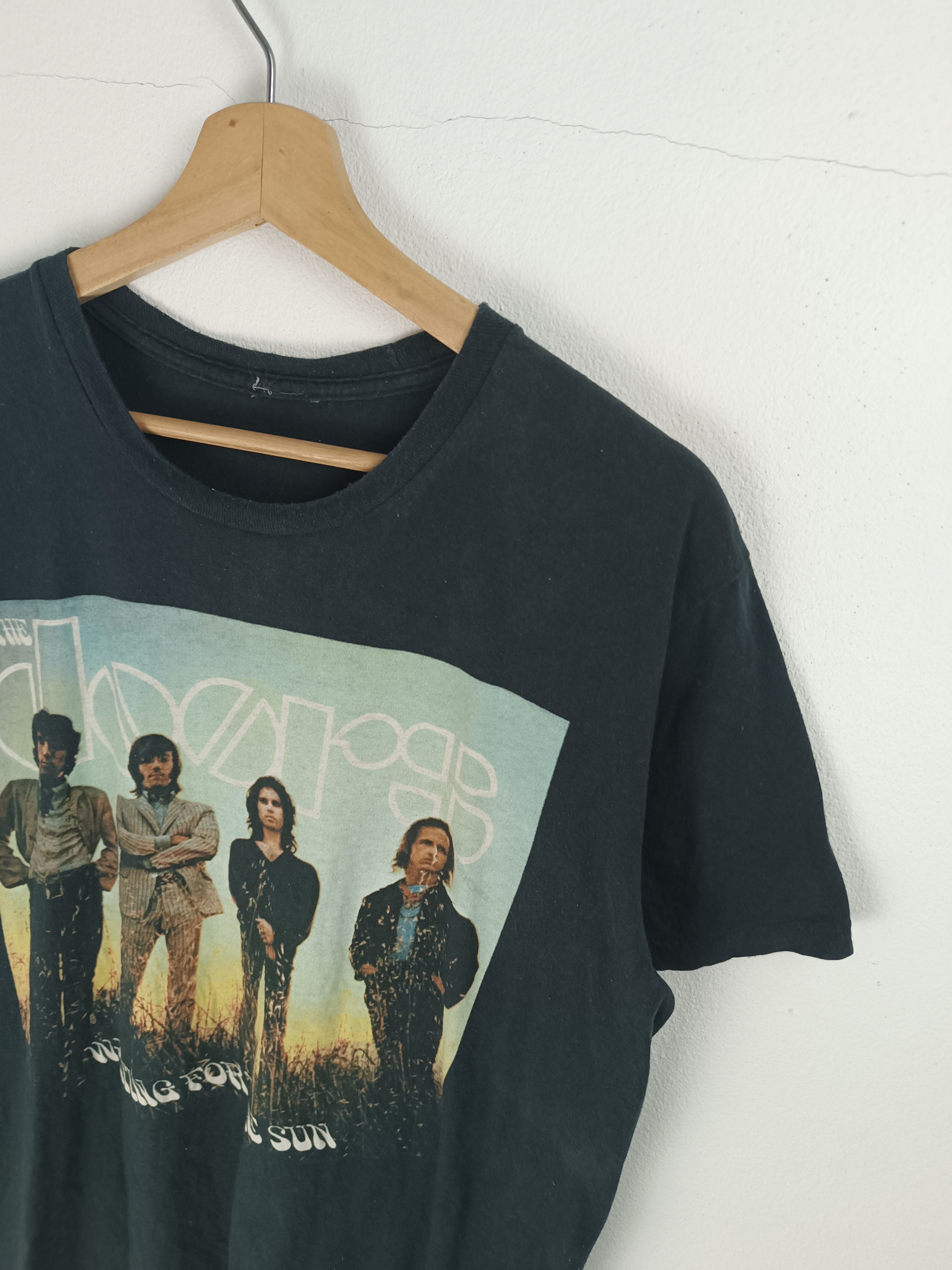 Vintage Vintage The Doors Waiting For The Sun Band Tee T-Shirt Size US M / EU 48-50 / 2 - 5 Thumbnail