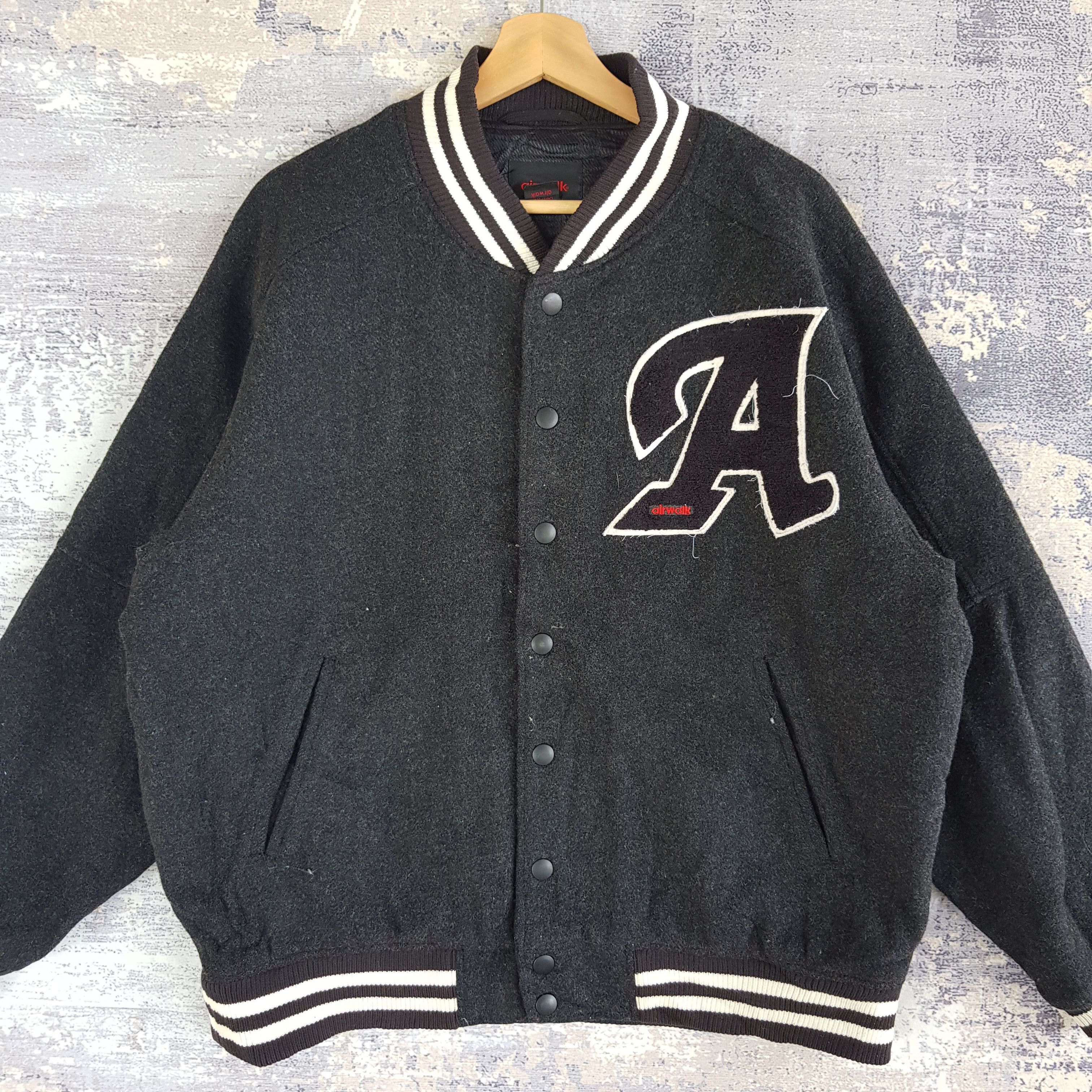Airwalk × Vintage Vintage Airwalk Varsity Jacket Letterman Wool Jacket Size US L / EU 52-54 / 3 - 5 Thumbnail
