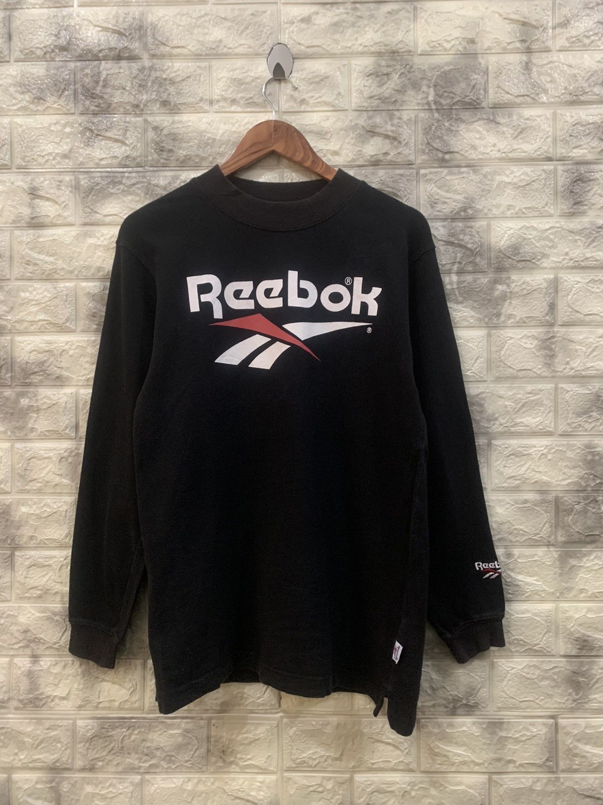 Reebok × Vintage Vintage Reebok big logo black shirt Size US M / EU 48-50 / 2 - 2 Thumbnail
