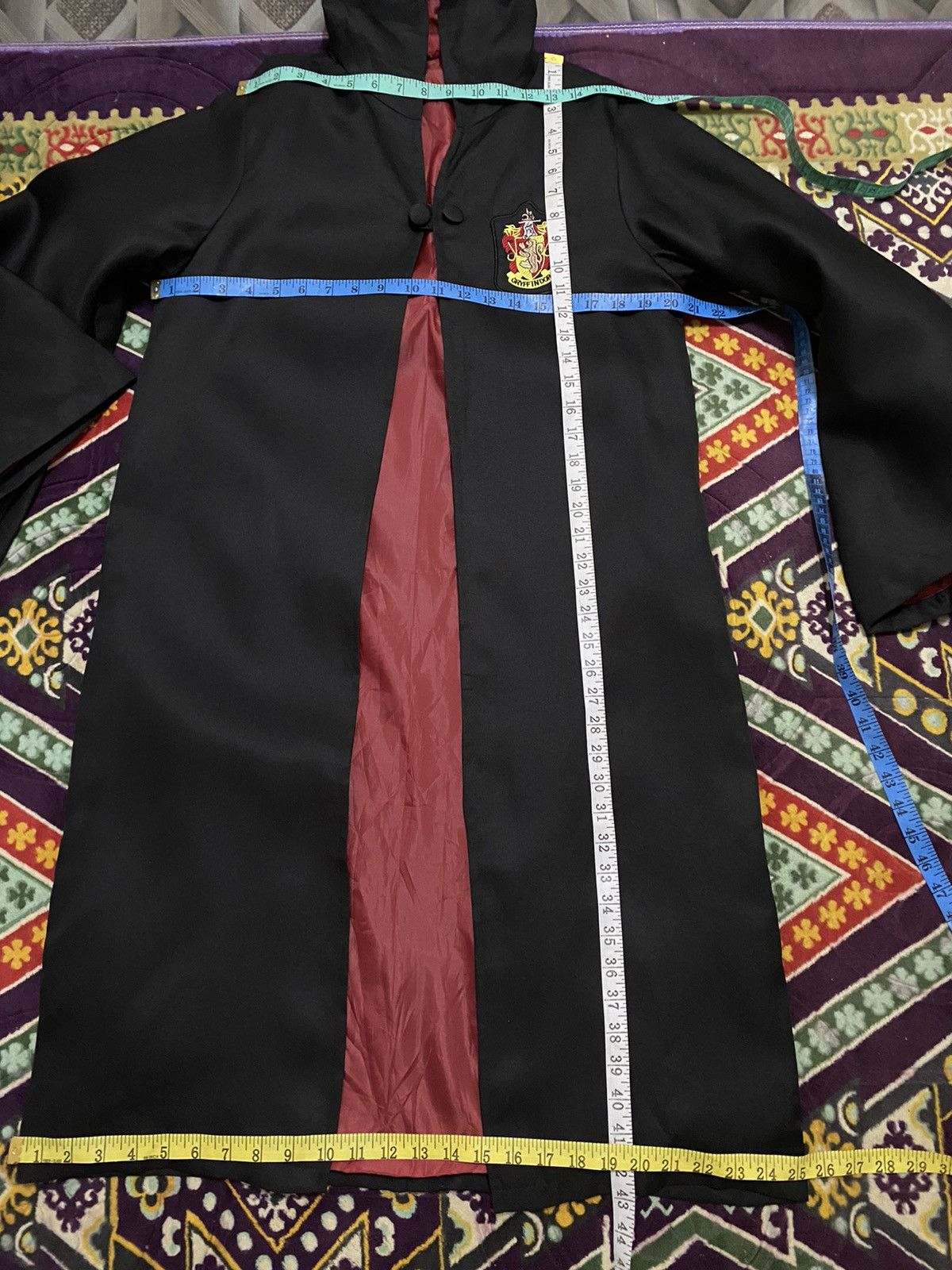 Cloak (A) HARRY POTTER GRYFFINDOR CLOAK CAPE Size US M / EU 48-50 / 2 - 6 Thumbnail