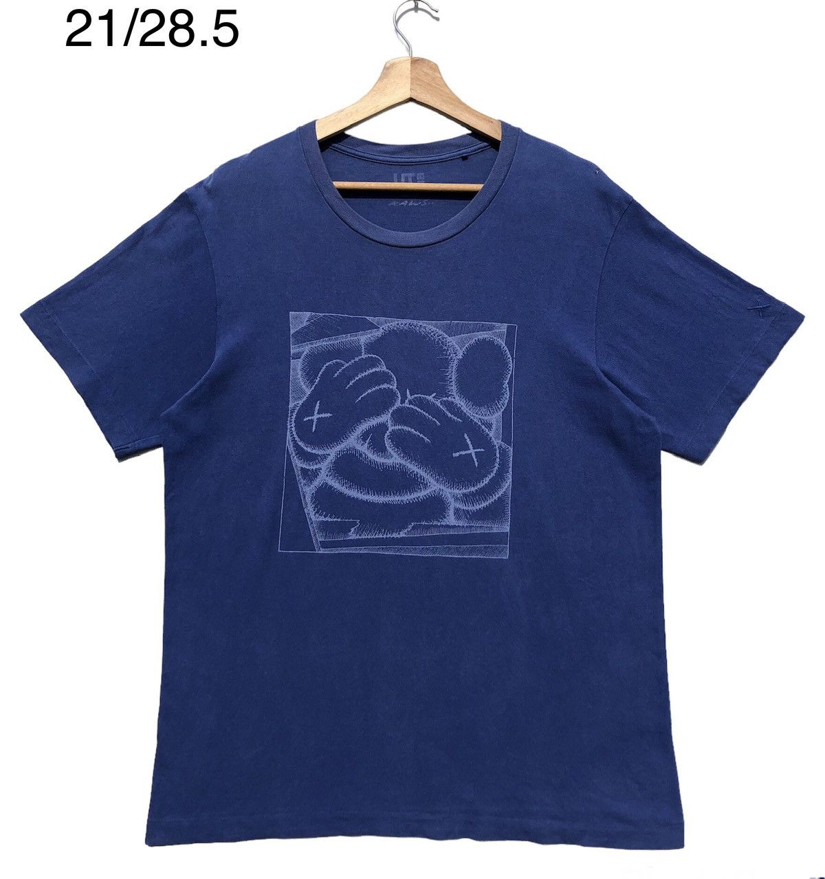 Kaws RARE🔥 Kaws Size US L / EU 52-54 / 3 - 1 Thumbnail