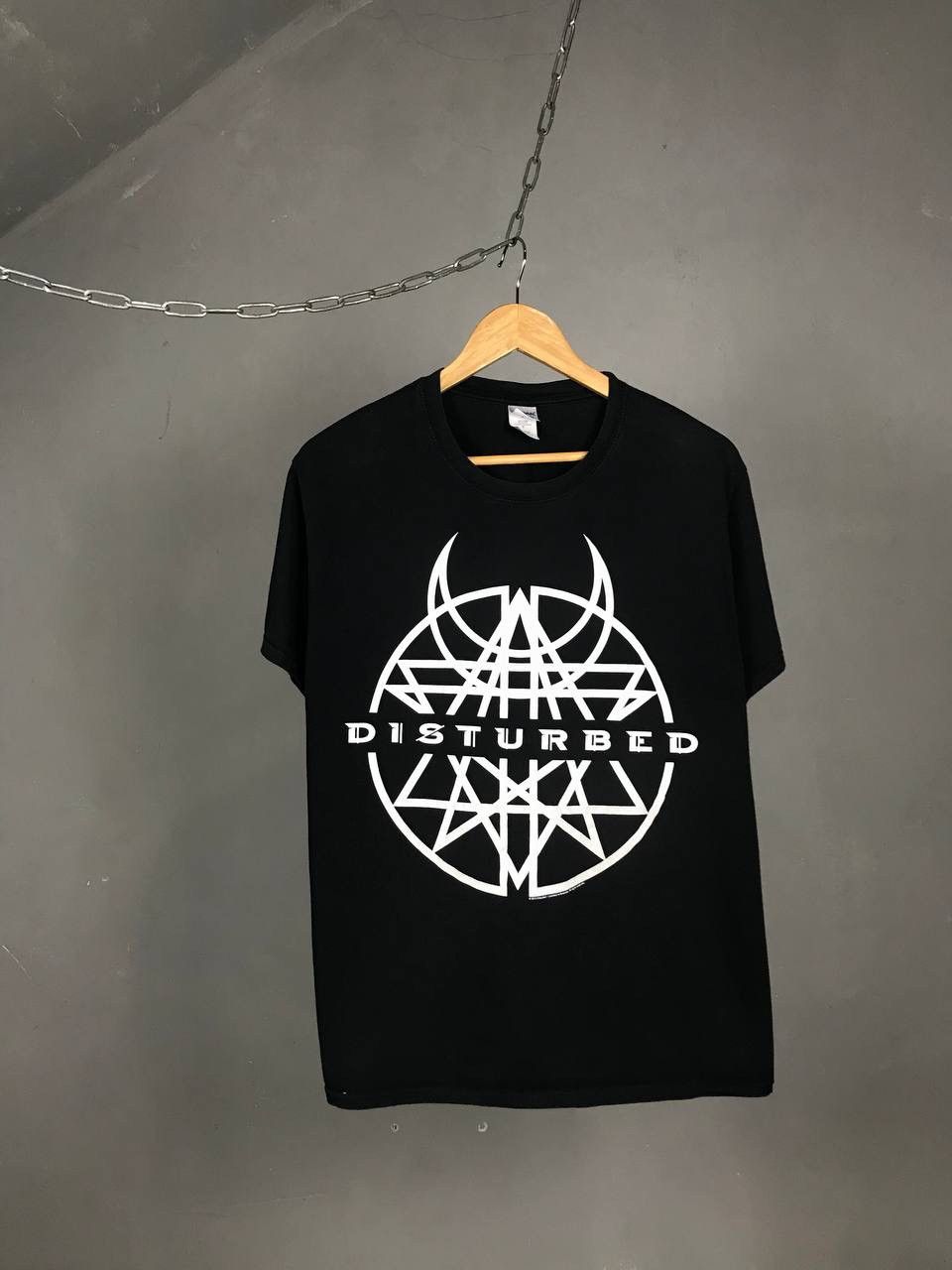 Band Tees Disturbed 2013 vintage rock band tee Size US L / EU 52-54 / 3 - 1 Thumbnail
