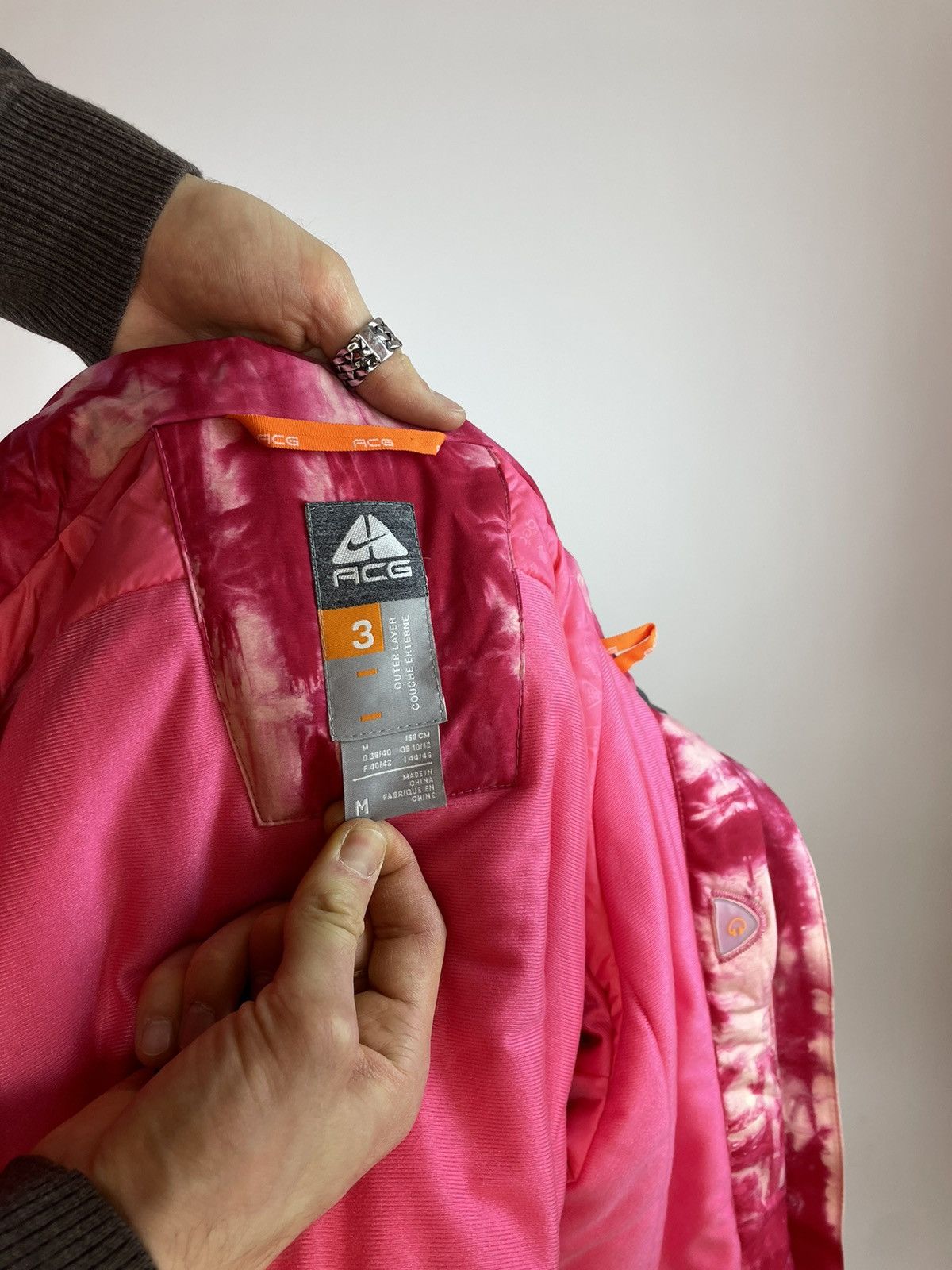 Nike ACG NIKE ACG SKI Jacket Tie Dye REPEL RUN DIVISION JACKET Size M / US 6-8 / IT 42-44 - 13 Thumbnail