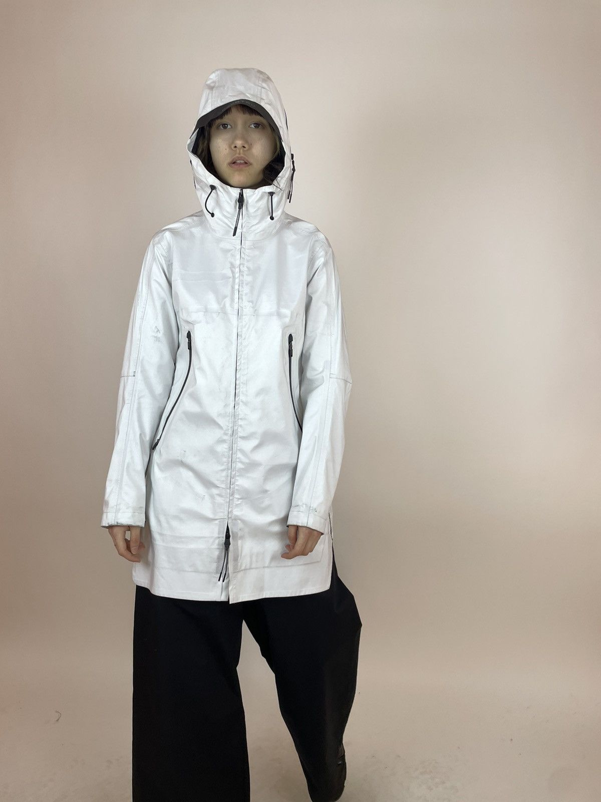 Krakatau KRAKATAU Raincoat Jacket White long futuristic waterproof Size S / US 4 / IT 40 - 2 Thumbnail
