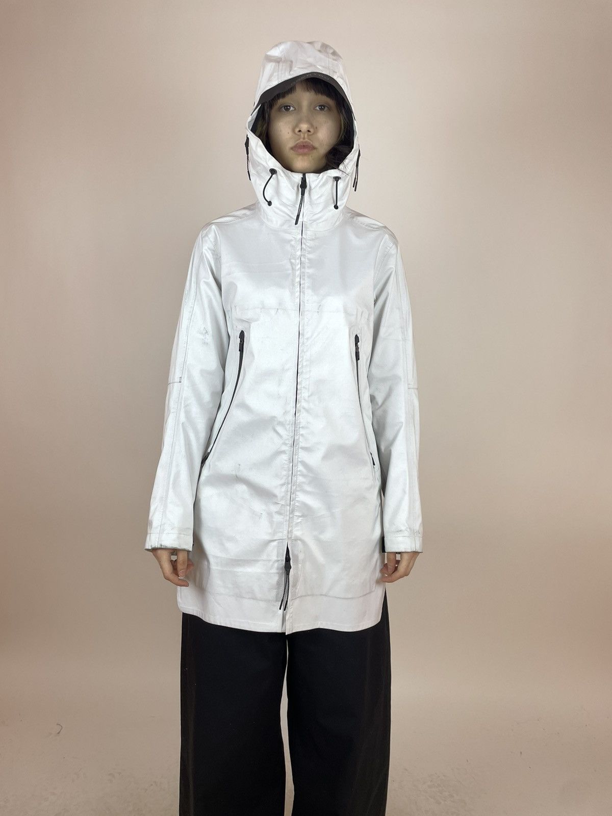 Krakatau KRAKATAU Raincoat Jacket White long futuristic waterproof Size S / US 4 / IT 40 - 14 Thumbnail