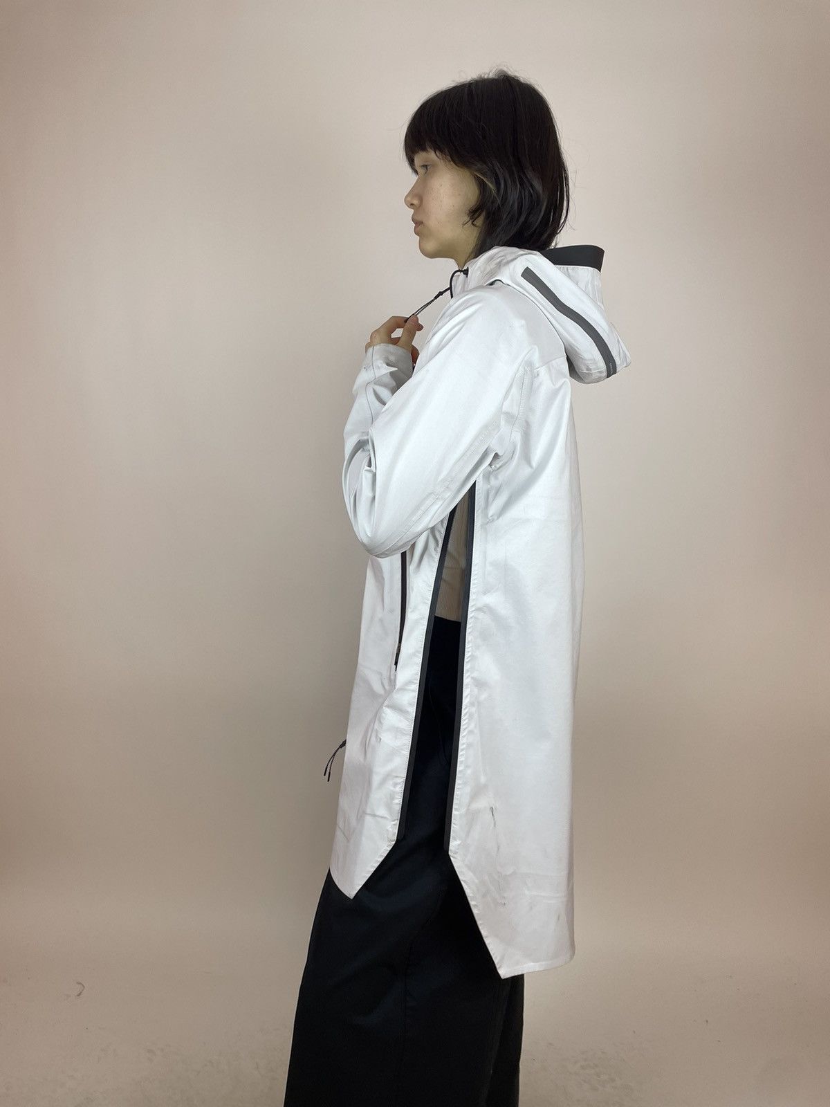 Krakatau KRAKATAU Raincoat Jacket White long futuristic waterproof Size S / US 4 / IT 40 - 8 Thumbnail