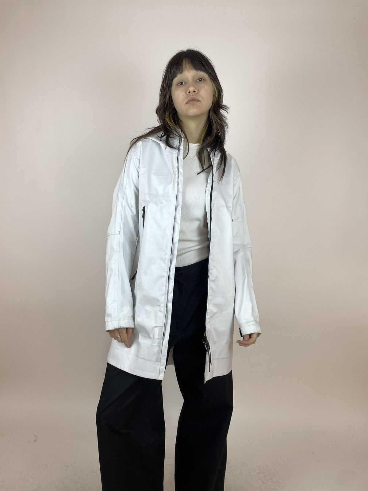 Krakatau KRAKATAU Raincoat Jacket White long futuristic waterproof Size S / US 4 / IT 40 - 5 Thumbnail