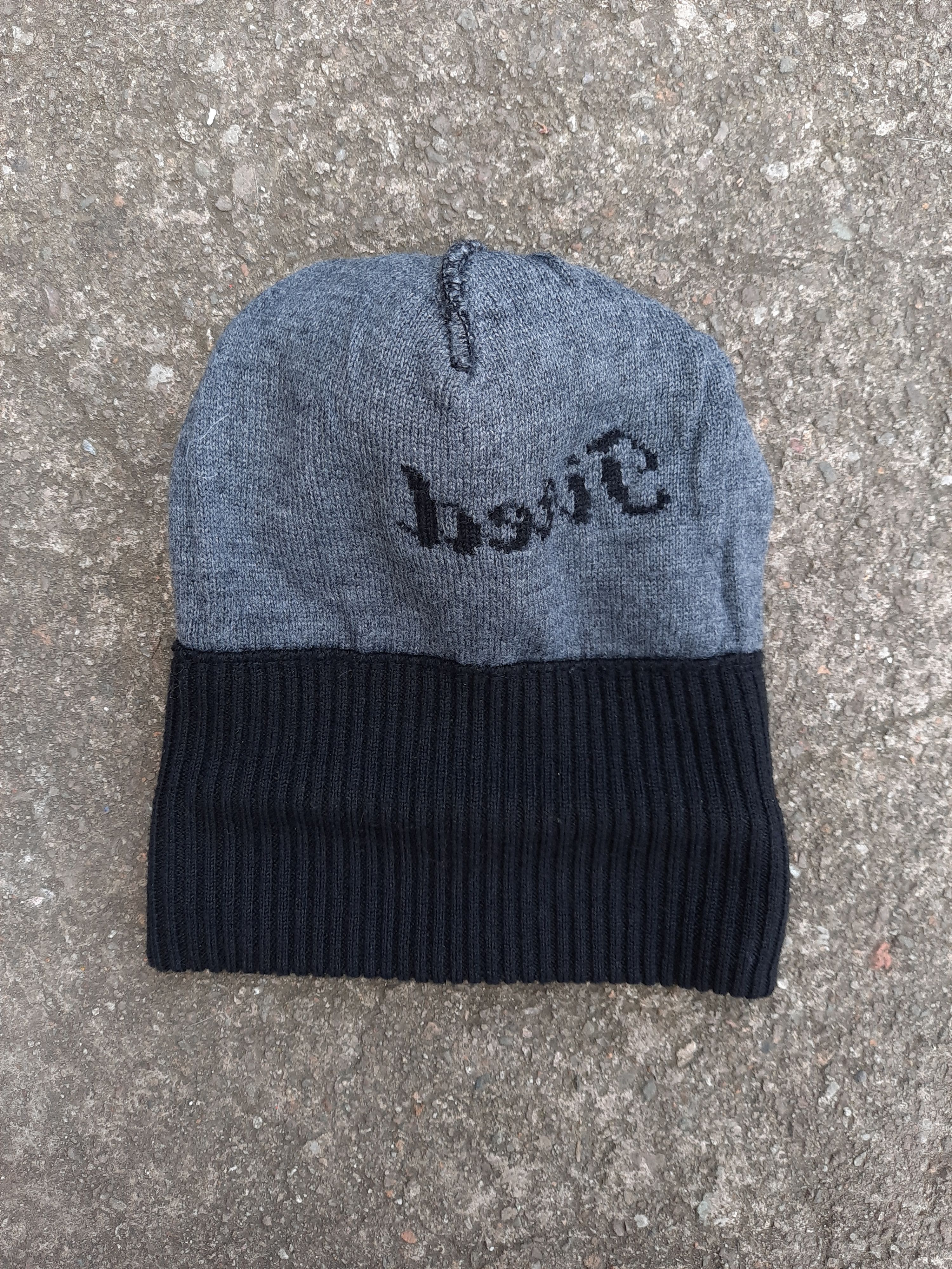 Comme des Garcons CDG Shirt Wool Beanie Tired Collection Size ONE SIZE - 5 Thumbnail