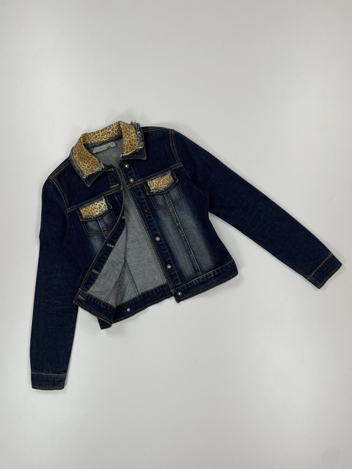 Iceberg Vintage ICEBERG ICE JEANS DENIM JACKET leopard print Womens Size L / US 10 / IT 46 - 10 Thumbnail