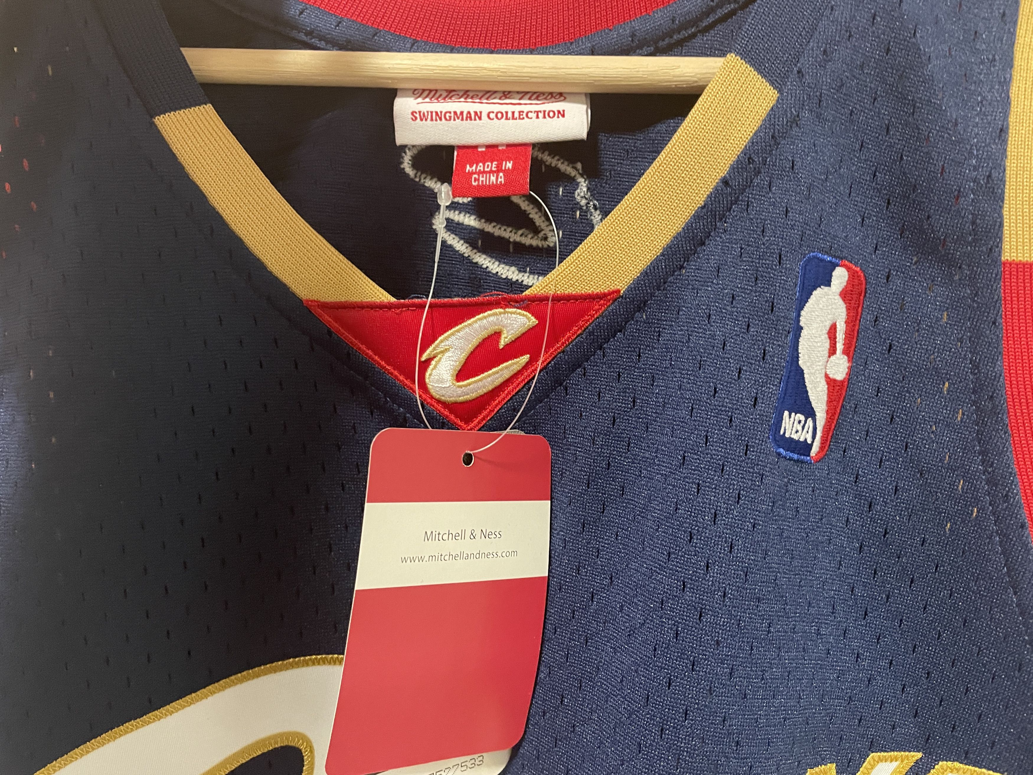 Mitchell & Ness LeBron James LBJ Cleveland cavaliers CAVS Swingman Size US XXL / EU 58 / 5 - 6 Thumbnail