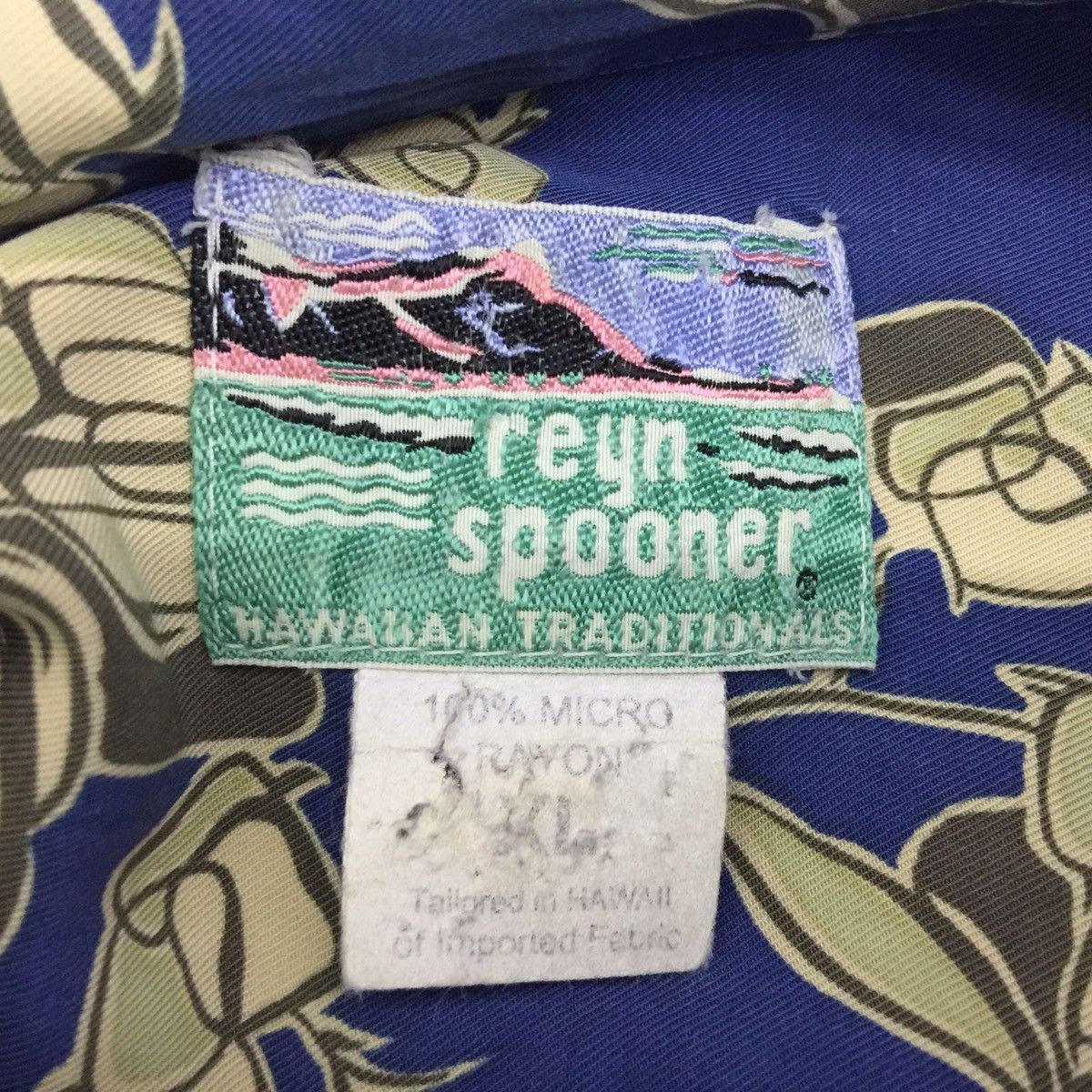 Reyn Spooner Vintage Y2K Reyn Spooner Rayon Hawaiian Shirt Size US XL / EU 56 / 4 - 8 Thumbnail