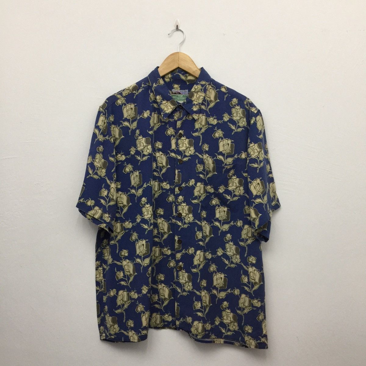 Vintage Y2K Reyn Spooner Rayon Hawaiian Shirt