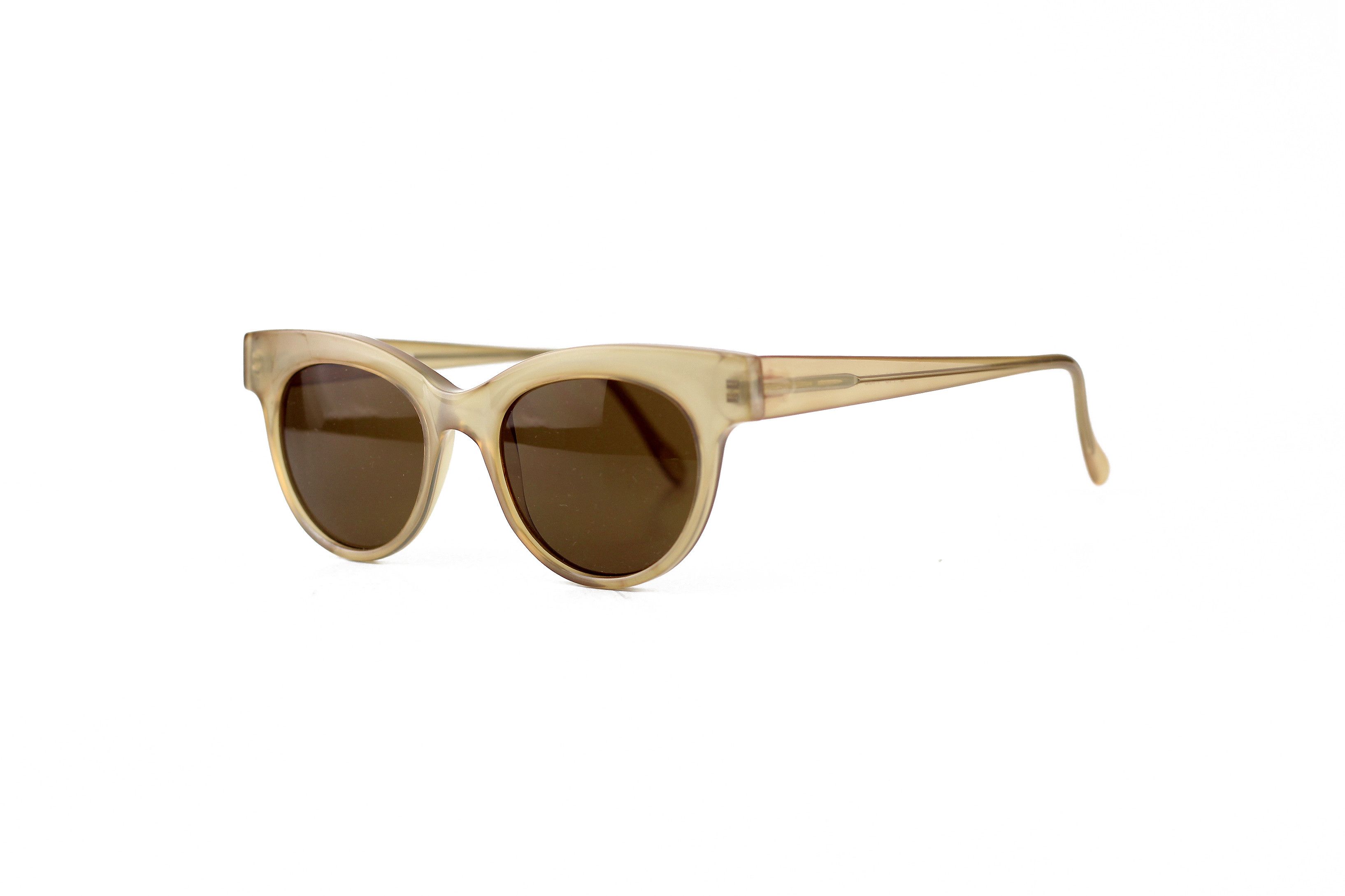 Vintage 90s DS Deadstock vintage SOLSTAR cat eye sunglasses shades Size ONE SIZE - 3 Thumbnail