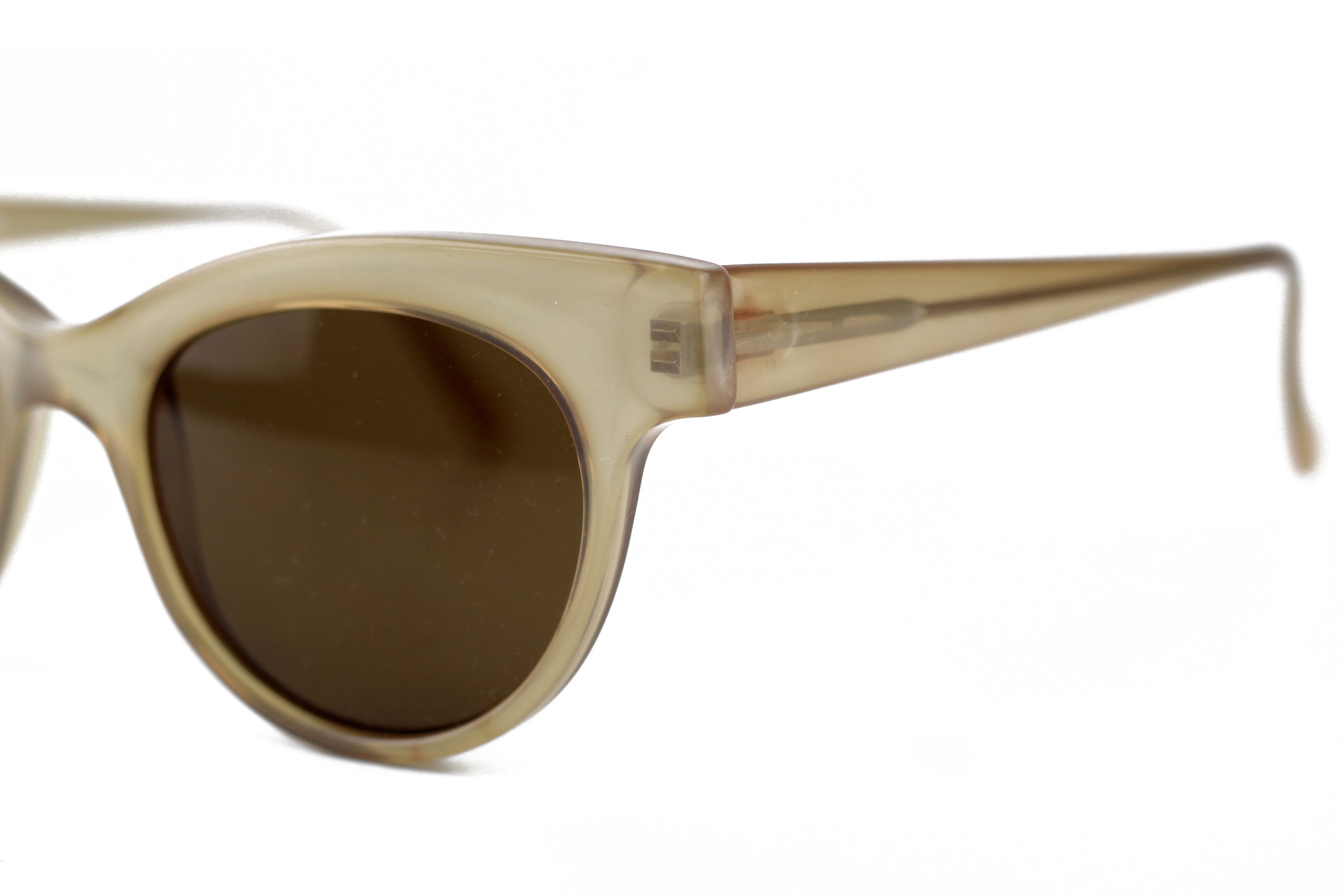 Vintage 90s DS Deadstock vintage SOLSTAR cat eye sunglasses shades Size ONE SIZE - 4 Thumbnail