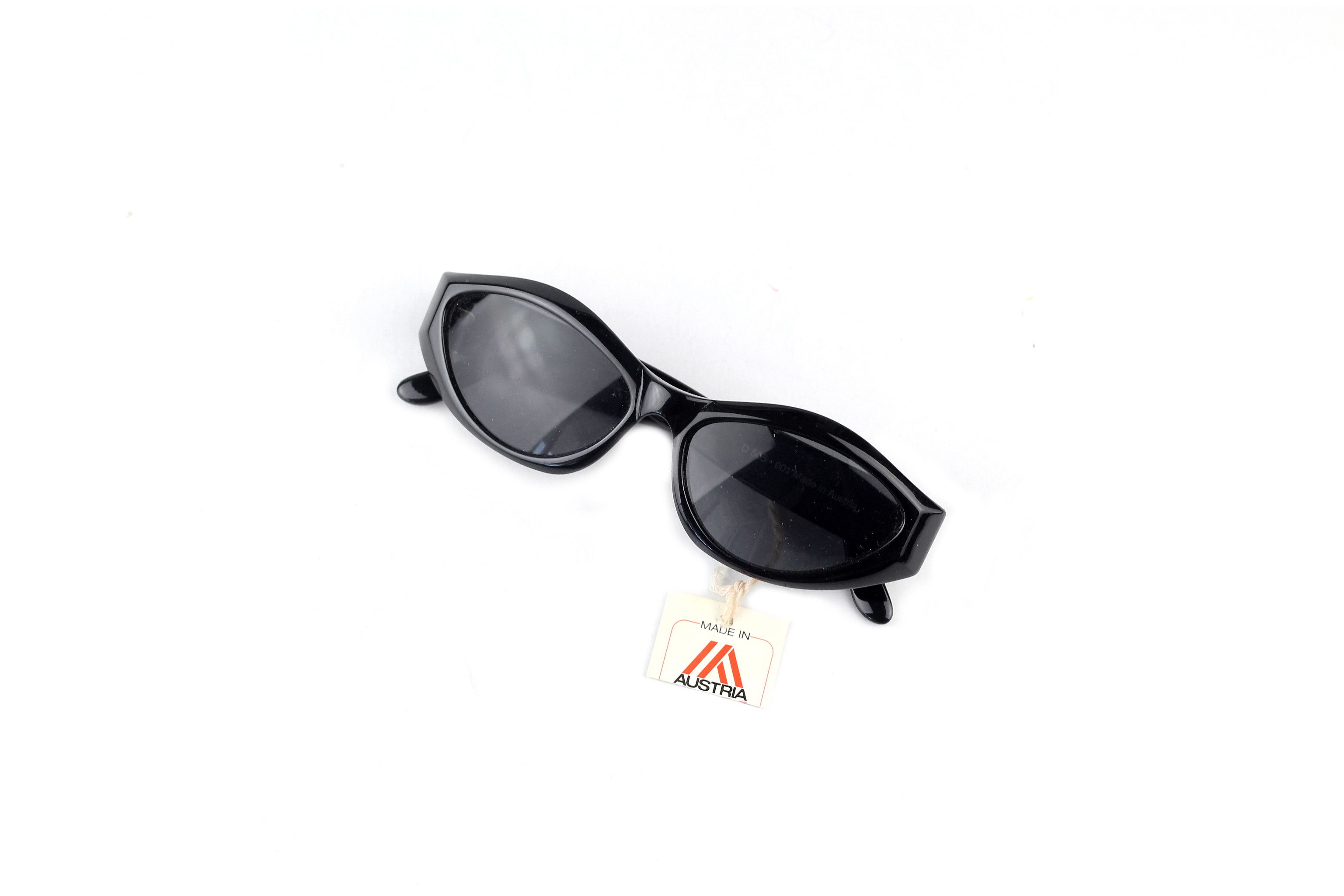 Vintage NOS 80s vintage Tracy cat eye sunglasses black OG DS shades Size ONE SIZE - 10 Thumbnail