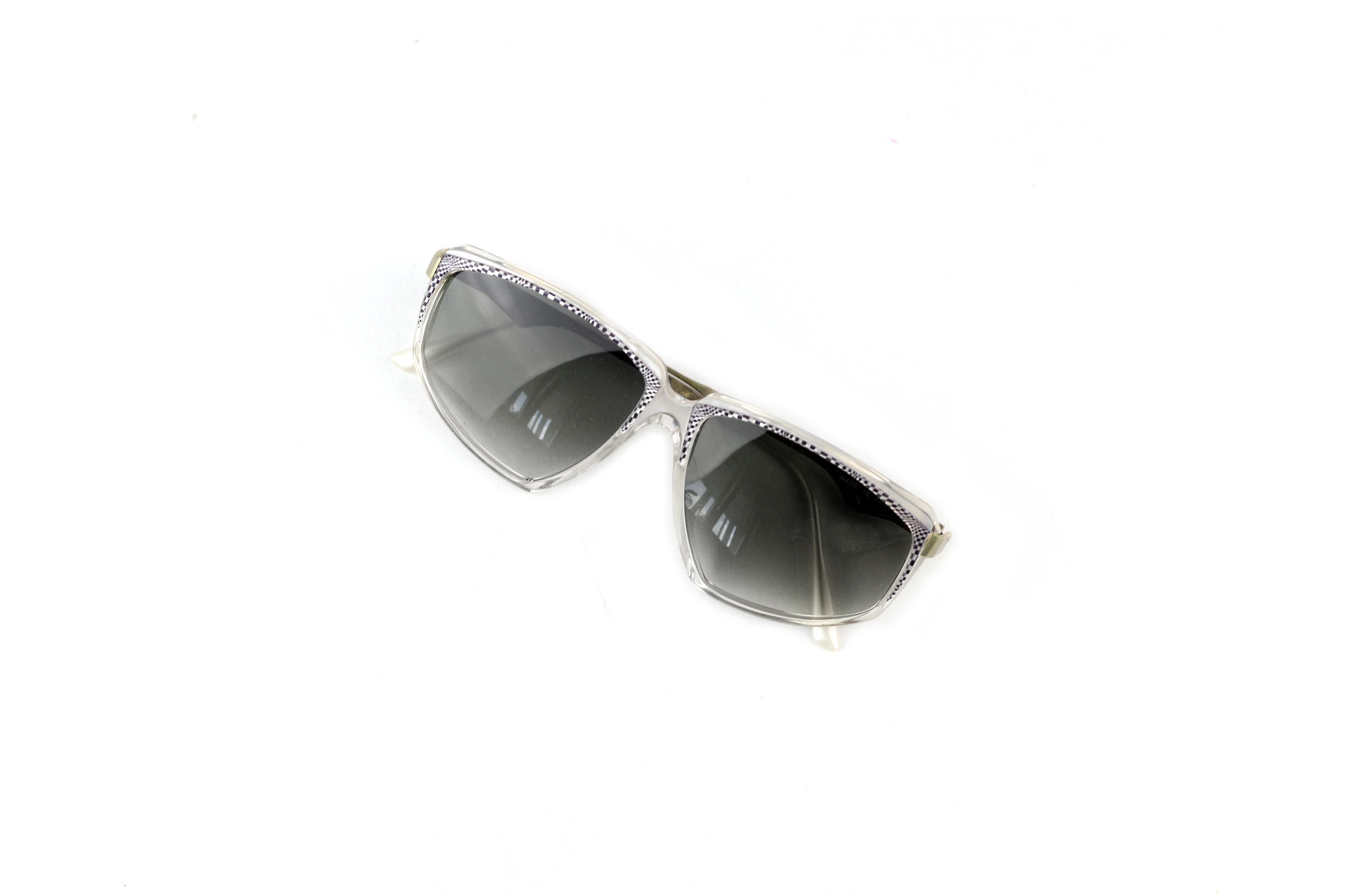 Fila NOS 80s vintage FILA rectangle sunglasses shades OG DS Size ONE SIZE - 9 Thumbnail