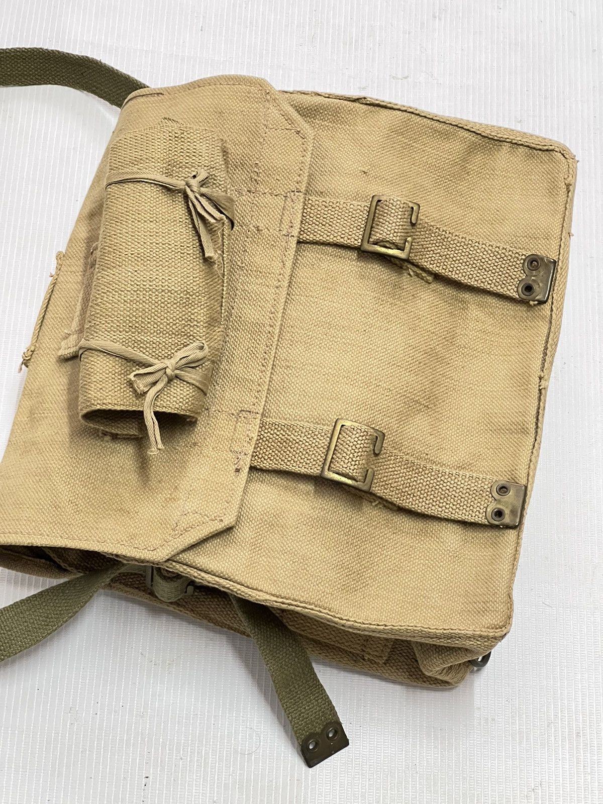 Vintage Rare Vintage Military 50s Sling Bag . Size 32 - 1 Thumbnail