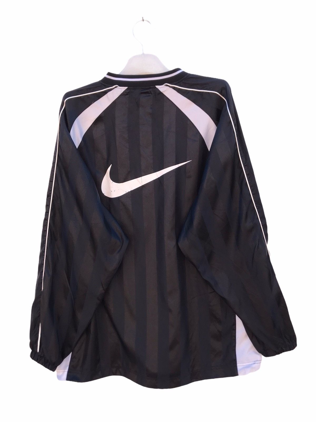 Vintage Nike Swoosh Logo Jumper Size US XL / EU 56 / 4 - 2 Thumbnail