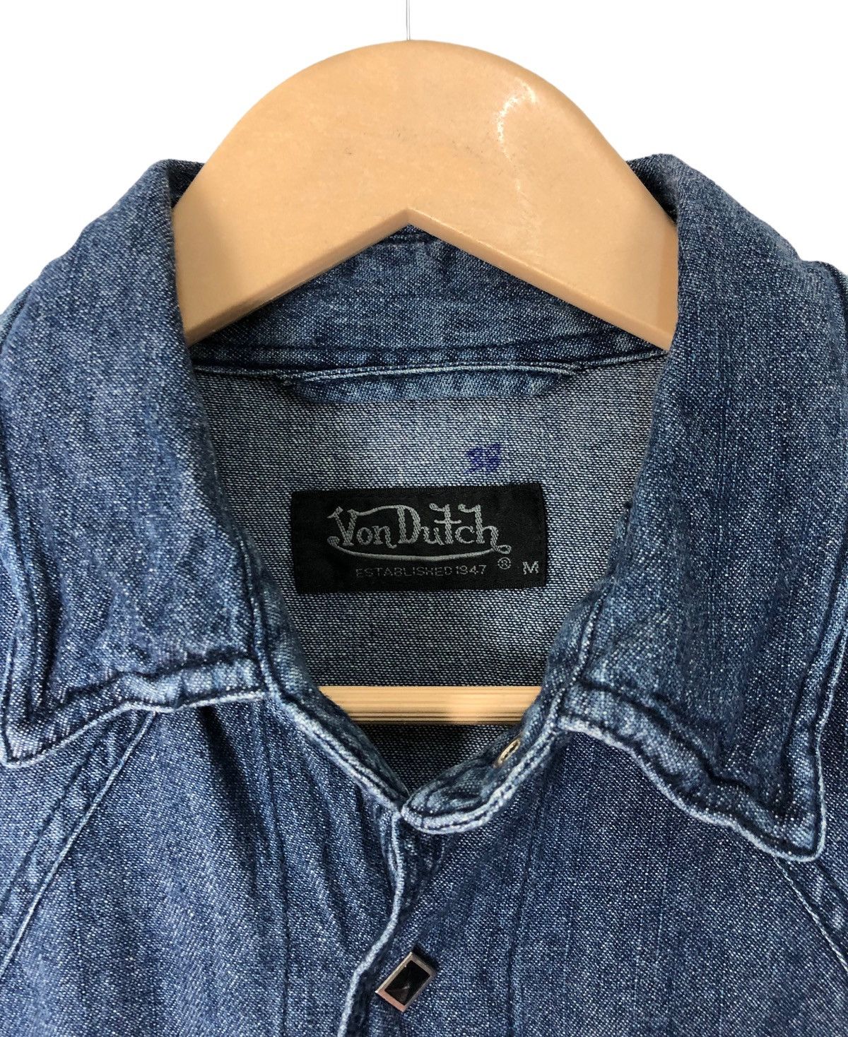 Von Dutch Von Dutch Western Denim Embroidery Bones Logo Button Shirt Size US L / EU 52-54 / 3 - 9 Thumbnail