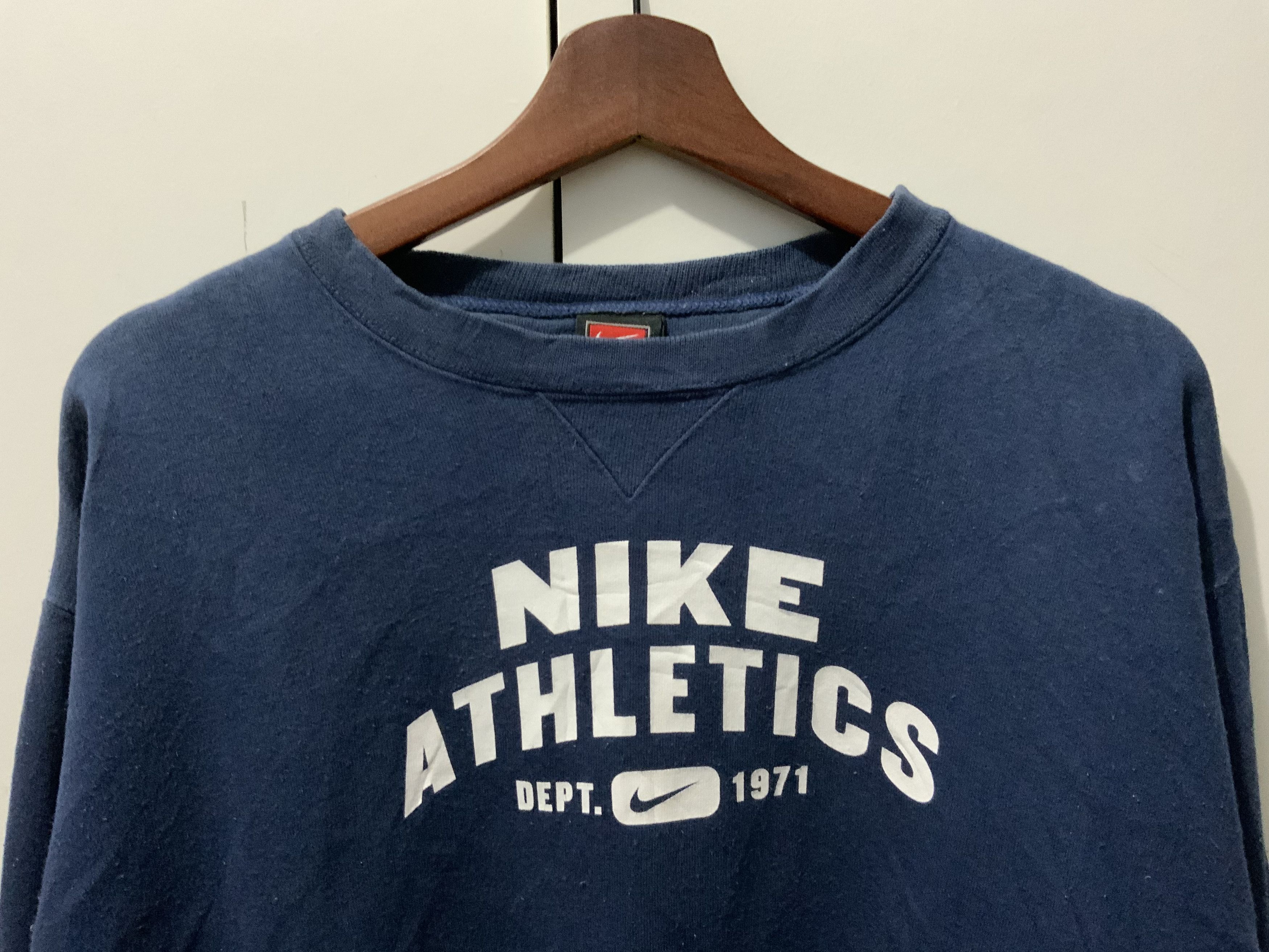 Nike Vintage Nike Athletics Dept Crewneck Sweatshirt Size US M / EU 48-50 / 2 - 3 Thumbnail