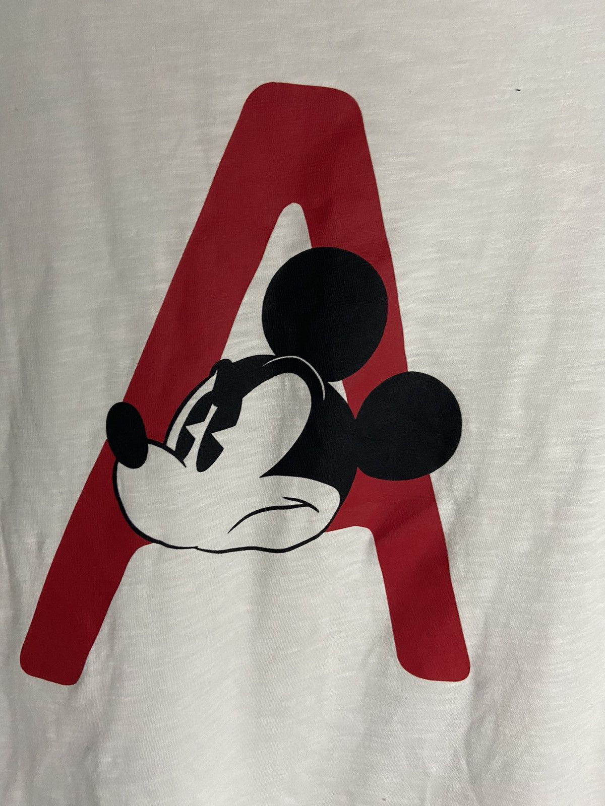 Undercover × Uniqlo UNDERCOVER X UNIQLO X DISNEY 😊😊❤️ Size US S / EU 44-46 / 1 - 3 Thumbnail