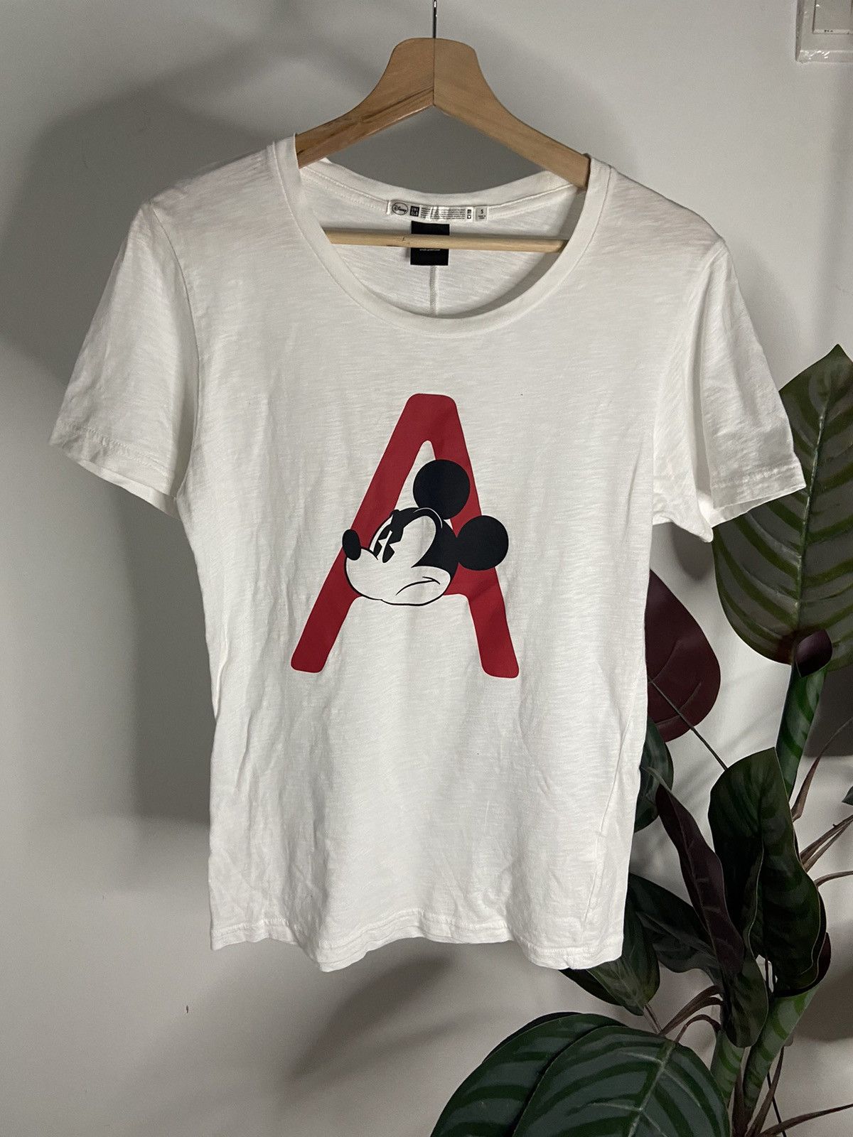 Undercover × Uniqlo UNDERCOVER X UNIQLO X DISNEY 😊😊❤️ Size US S / EU 44-46 / 1 - 1 Thumbnail