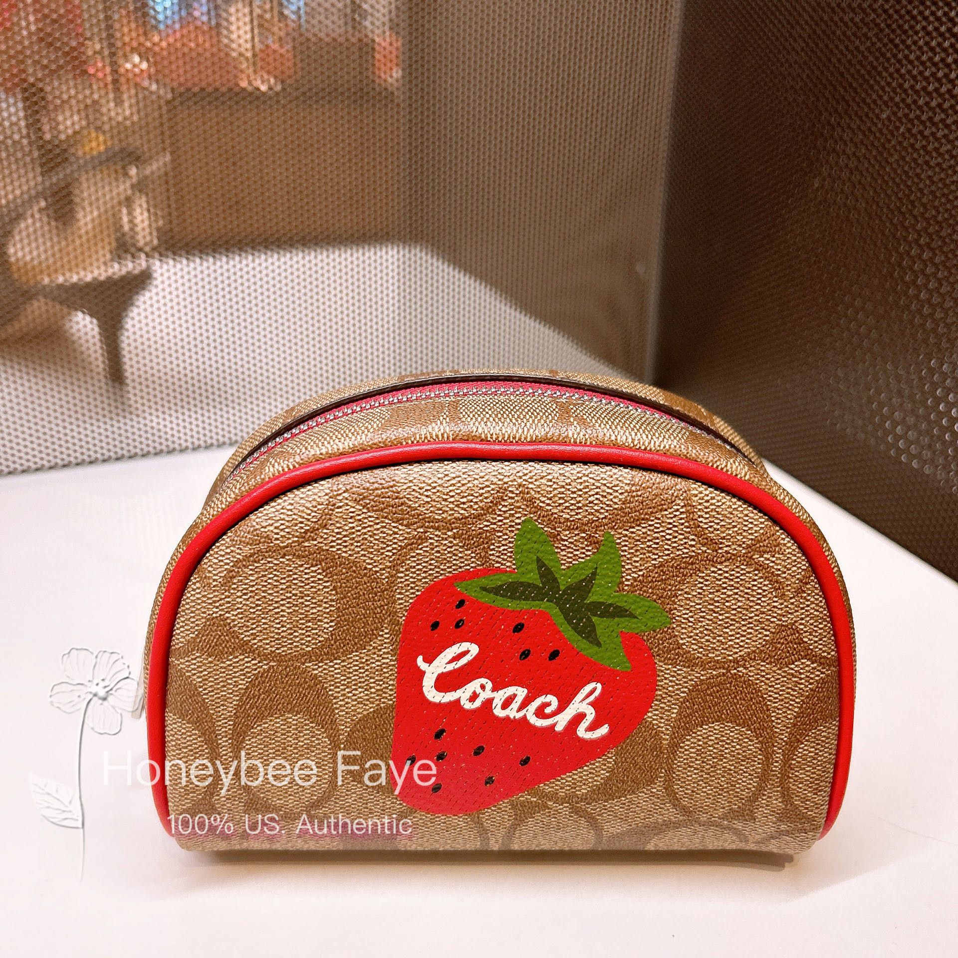 Coach Wild Strawberry deals Dome Cosmetics Case