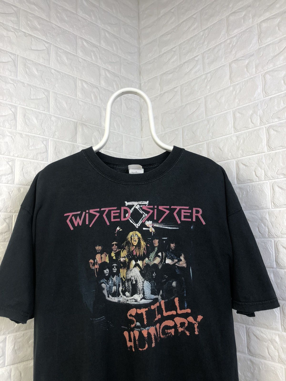Band Tees × Vintage Twister Sister Still Hungry Tour Tshirt Size US XL / EU 56 / 4 - 2 Thumbnail