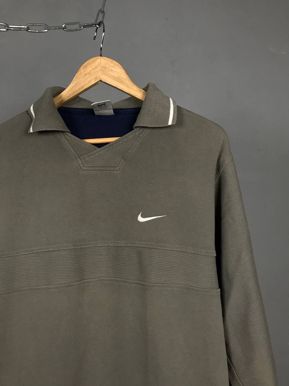 Vintage Nike swoosh streetwear vintage polo sweatshirt Size US S / EU 44-46 / 1 - 2 Thumbnail