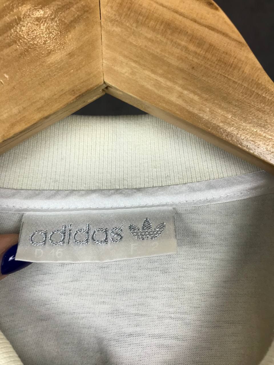 Vintage Adidas vintage streetwear Andre Agassi polo tee Size US L / EU 52-54 / 3 - 3 Thumbnail