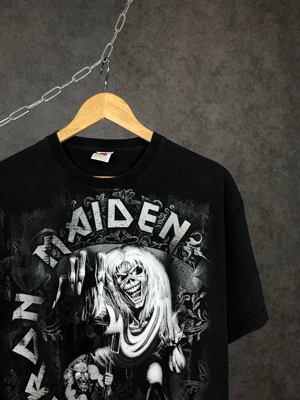 Band Tees Iron Maiden 2010 vintage cult rock band tee Size US XL / EU 56 / 4 - 2 Thumbnail