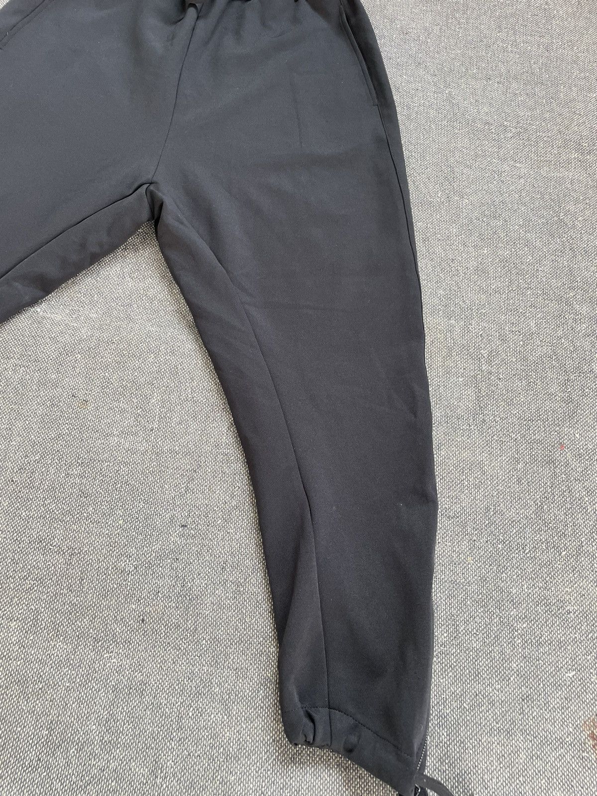 Dsquared2 DSQUARED2 Sweatpants Like New Condition Made In Italy Size US 34 / EU 50 - 3 Thumbnail