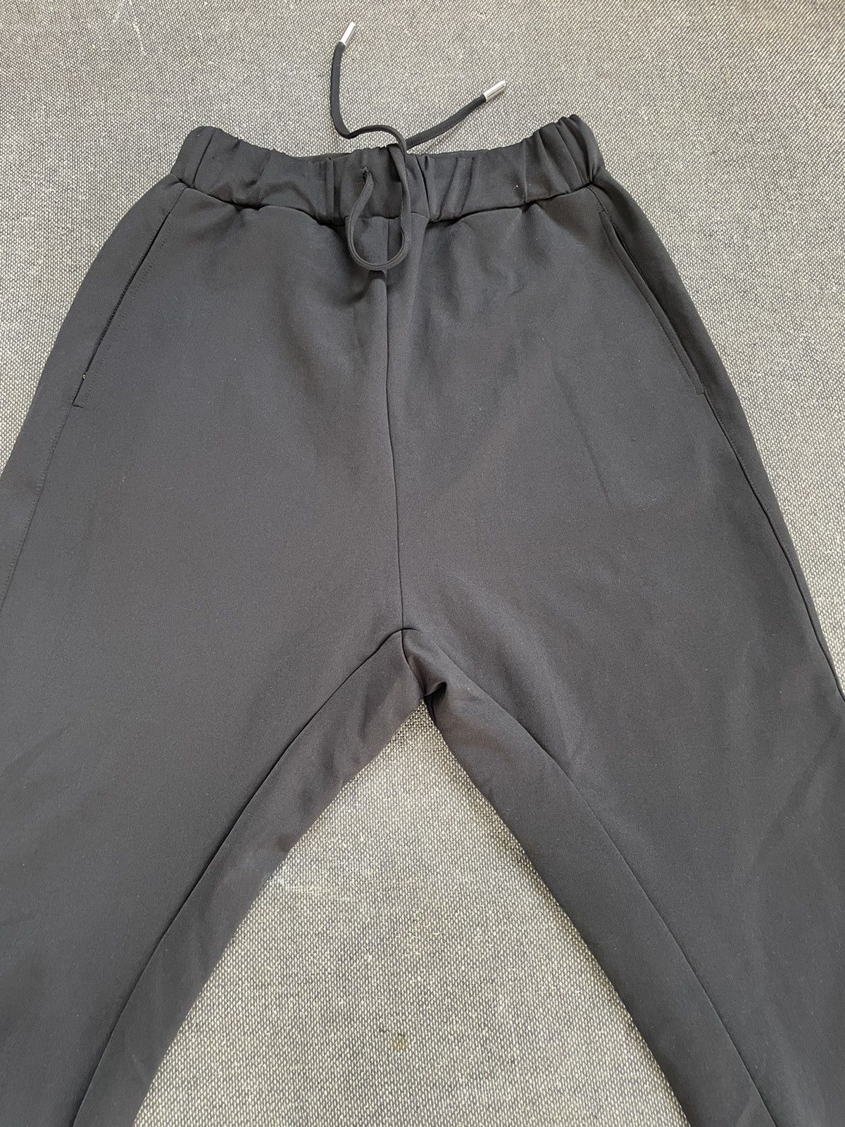 Dsquared2 DSQUARED2 Sweatpants Like New Condition Made In Italy Size US 34 / EU 50 - 4 Thumbnail