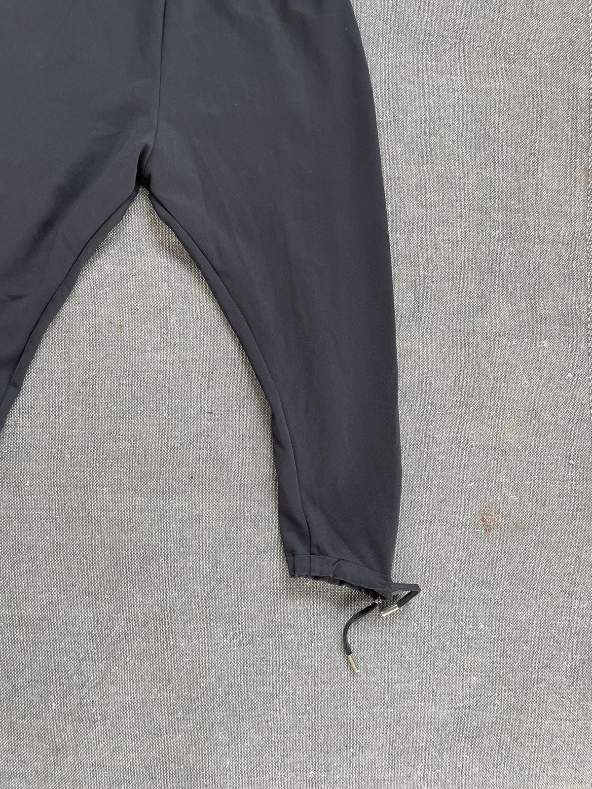Dsquared2 DSQUARED2 Sweatpants Like New Condition Made In Italy Size US 34 / EU 50 - 6 Thumbnail