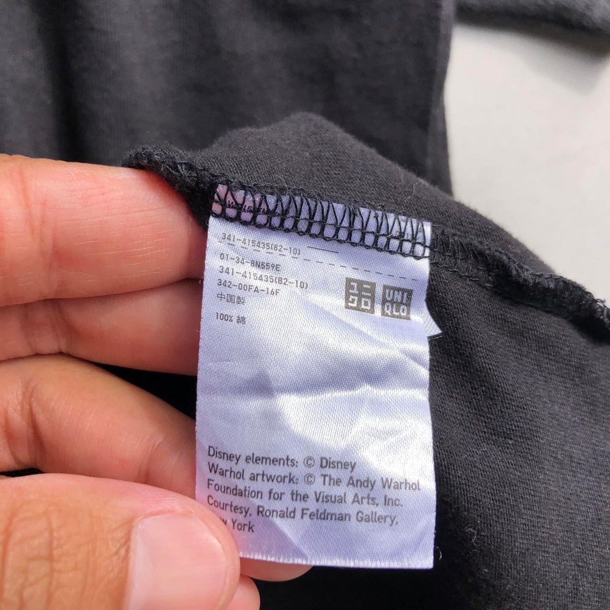 Disney RARE🔥 Mickey Mouse Andy Warhol Size US XL / EU 56 / 4 - 3 Thumbnail