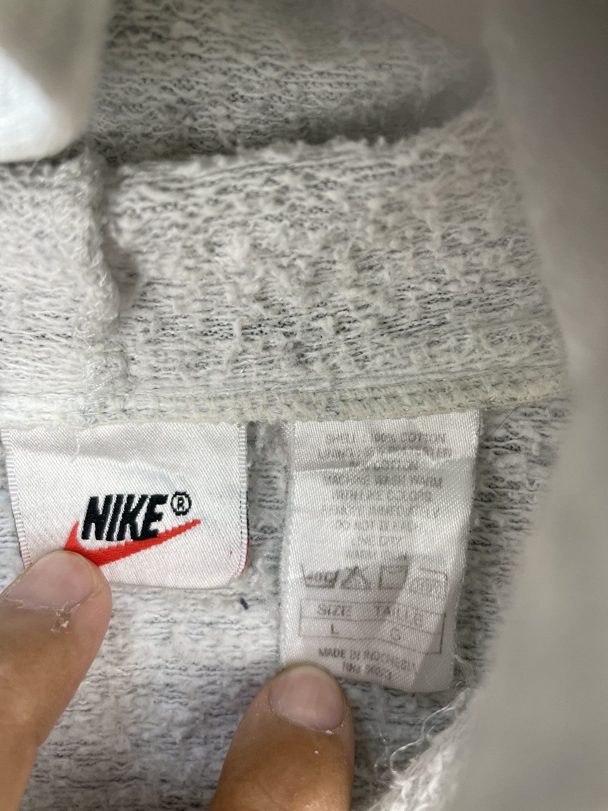 Nike Vintage 90s Nike basketball hoodie Size US L / EU 52-54 / 3 - 6 Thumbnail