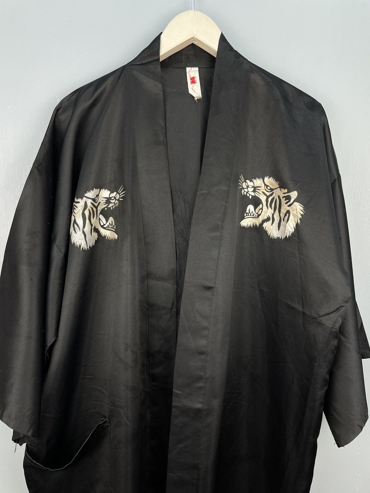 Japanese Brand Vintage Kimono Japan Tiger vs Eagle Size US L / EU 52-54 / 3 - 3 Thumbnail