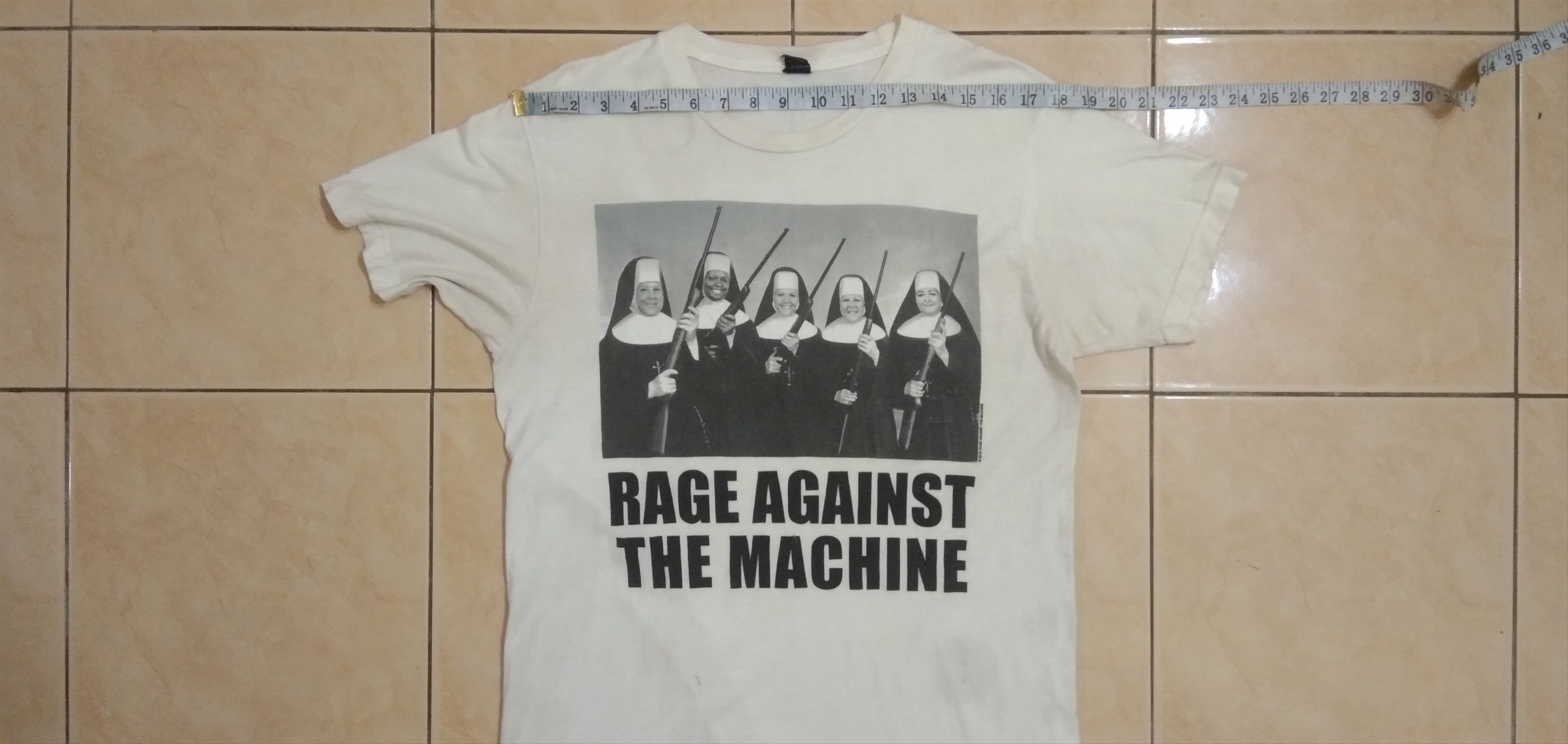 Band Tees RATM NUNS AND GUNS TSHIRT Size US M / EU 48-50 / 2 - 13 Thumbnail