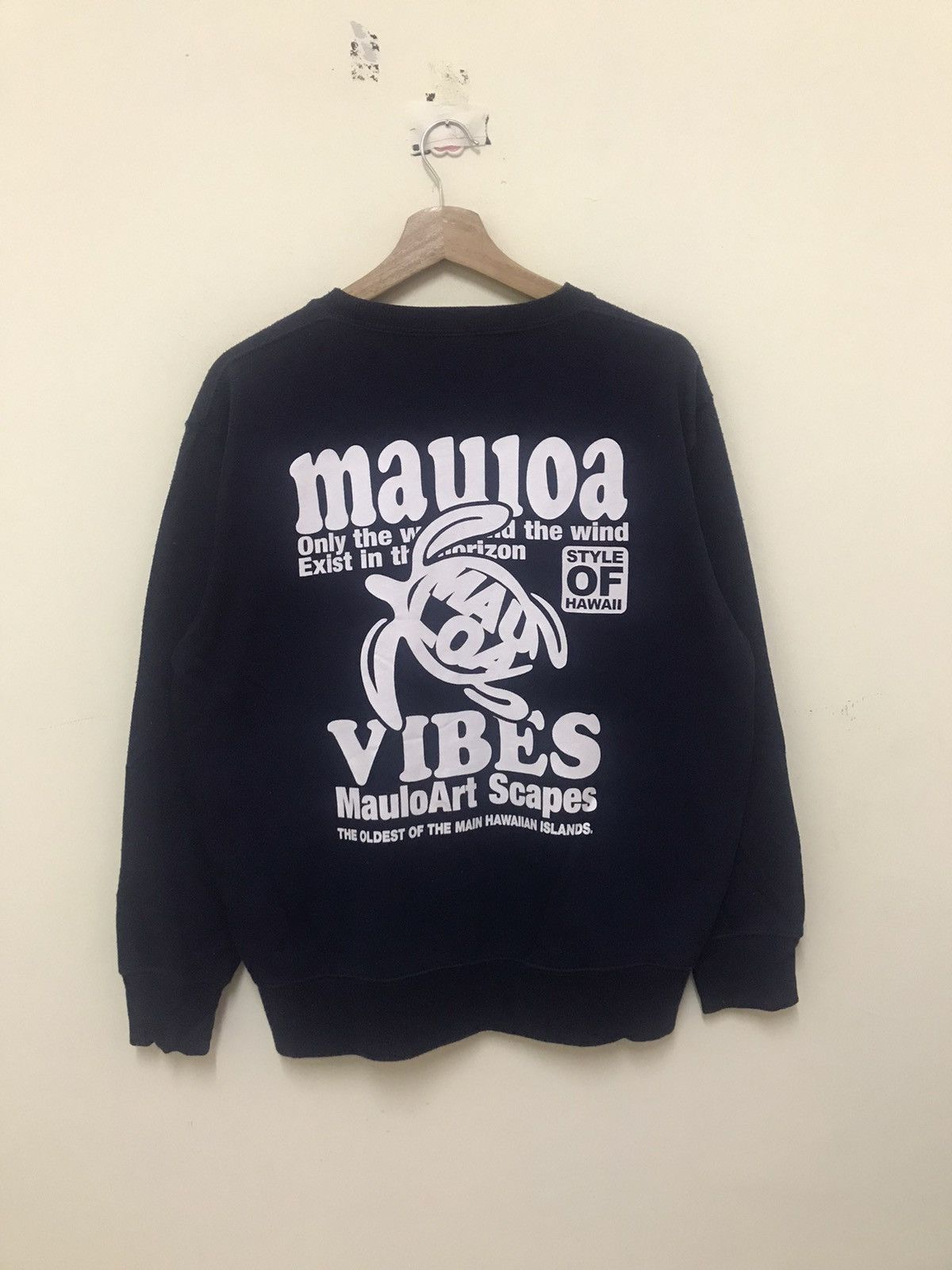 Vintage Vintage Mauloa Style Of Hawaii Sweatshirt Big Logo Spellout Size US L / EU 52-54 / 3 - 7 Thumbnail