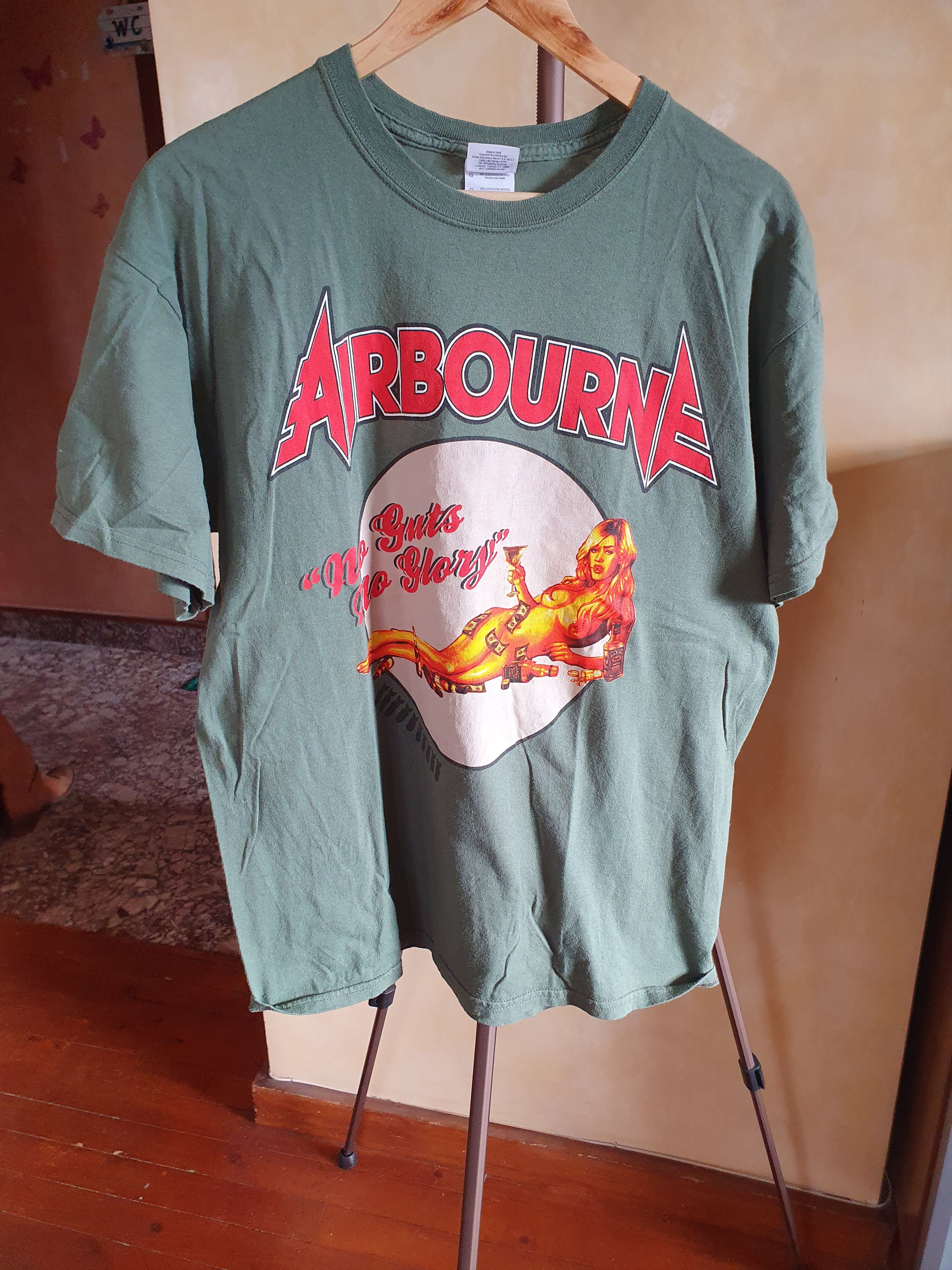 Band Tees Airbourne No Guts No Glory Band t-shirt sz L Size US L / EU 52-54 / 3 - 2 Thumbnail