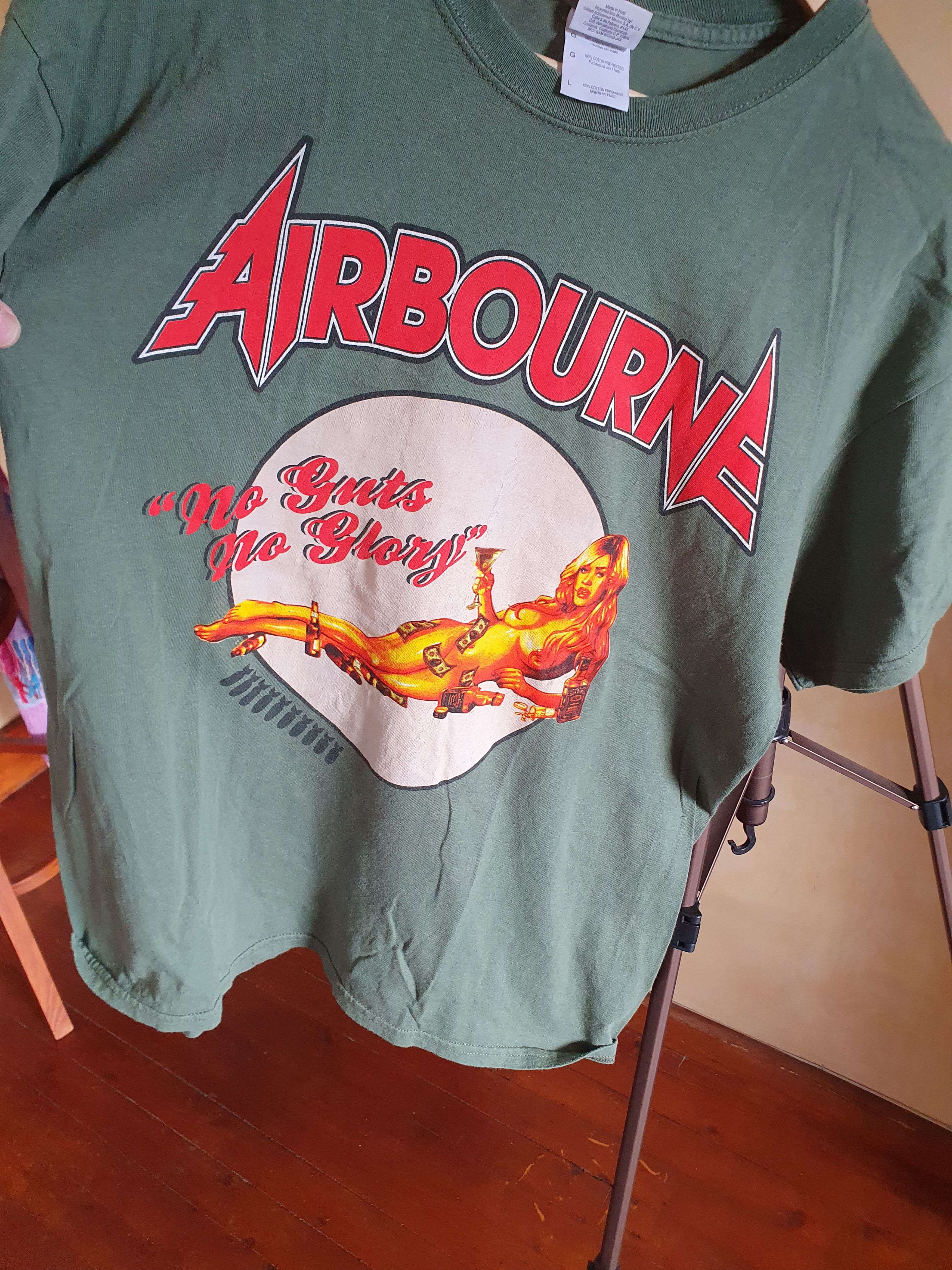 Band Tees Airbourne No Guts No Glory Band t-shirt sz L Size US L / EU 52-54 / 3 - 8 Thumbnail