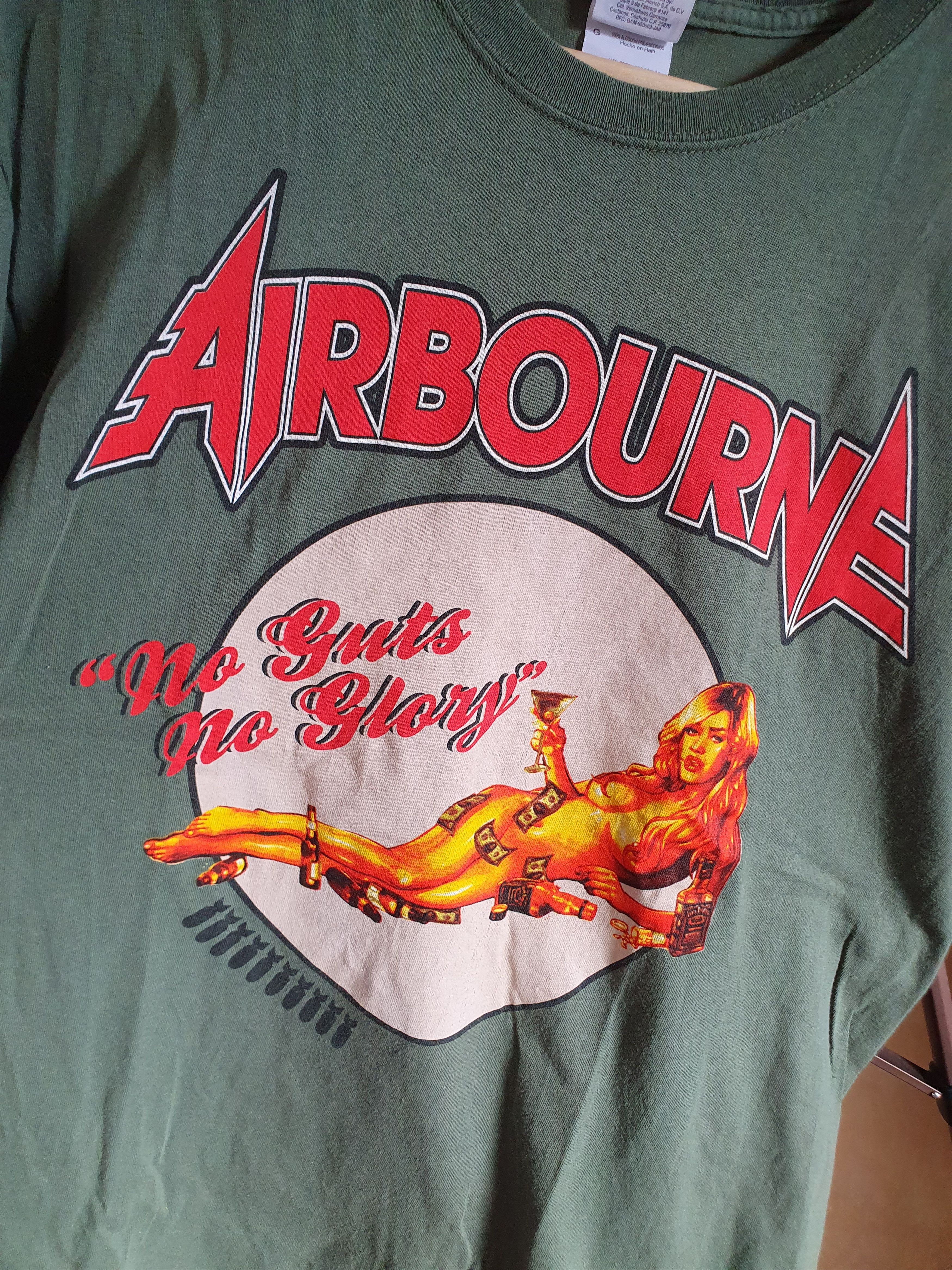 Band Tees Airbourne No Guts No Glory Band t-shirt sz L Size US L / EU 52-54 / 3 - 4 Thumbnail