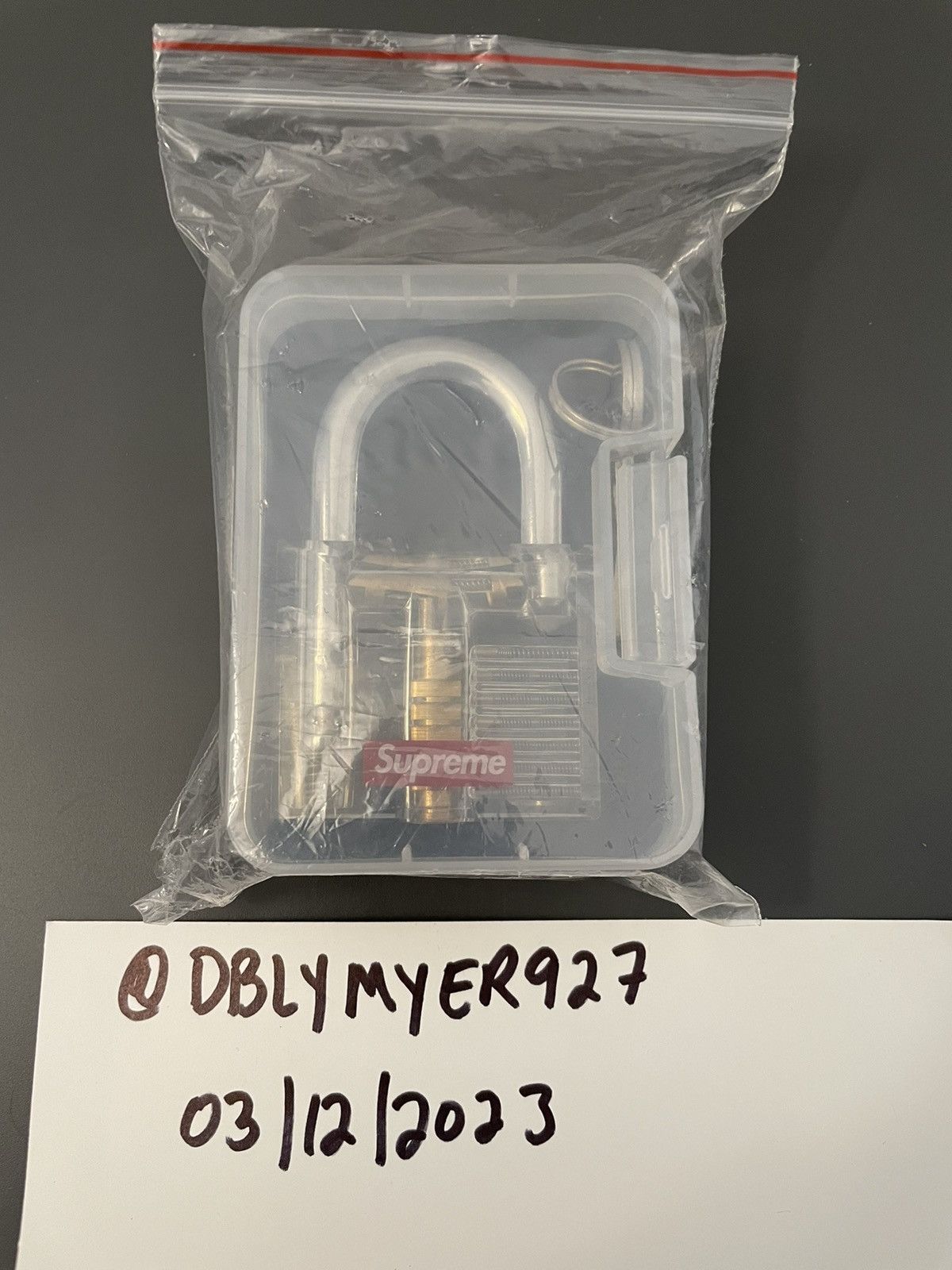 Supreme Supreme Transparent Lock SS20 Size ONE SIZE - 1 Thumbnail