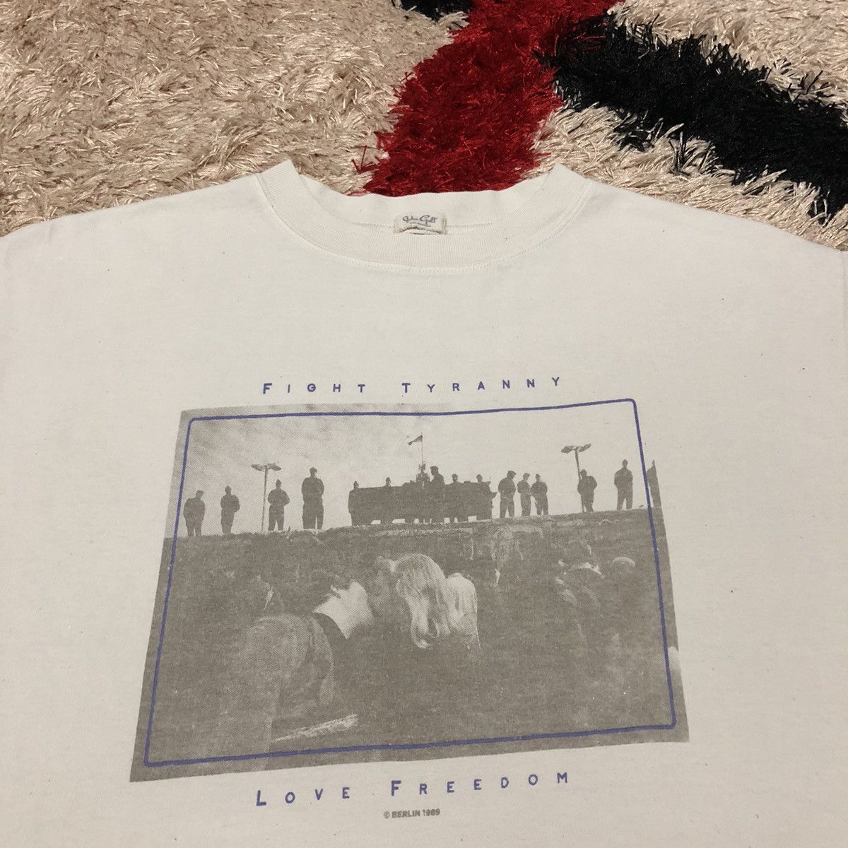 Vintage Rare‼️🔥Vintage Brandy Melville Tyranny Berlin 1989 Kiss Shirt Size US M / EU 48-50 / 2 - 5 Thumbnail
