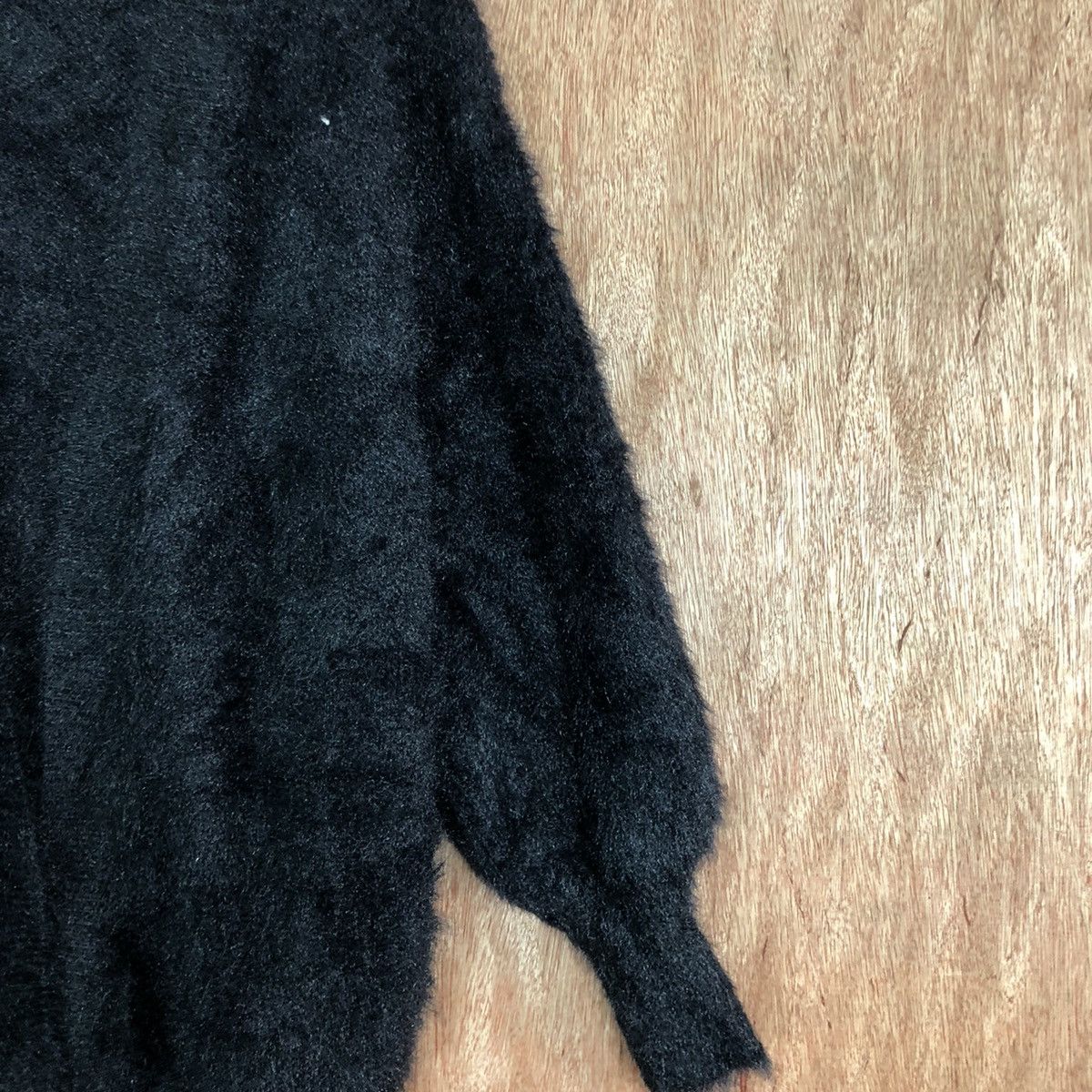 Homespun Knitwear Japan GU Black shaggy soft fur Mohair Cardigan #c403 Size S / US 4 / IT 40 - 5 Thumbnail