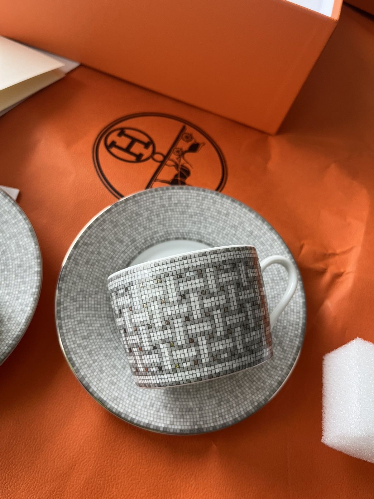 Hermes Super Rare Hermes H Logo Mosaique Sets Giftable Size ONE SIZE - 20 Thumbnail