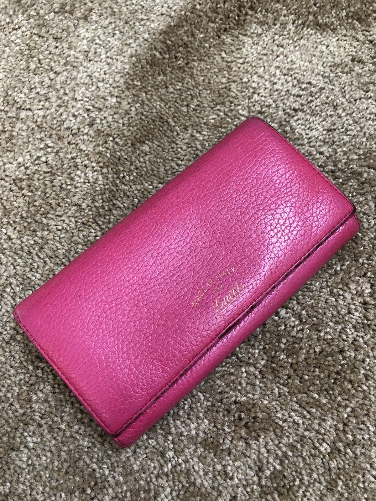 Gucci pink leather long wallet