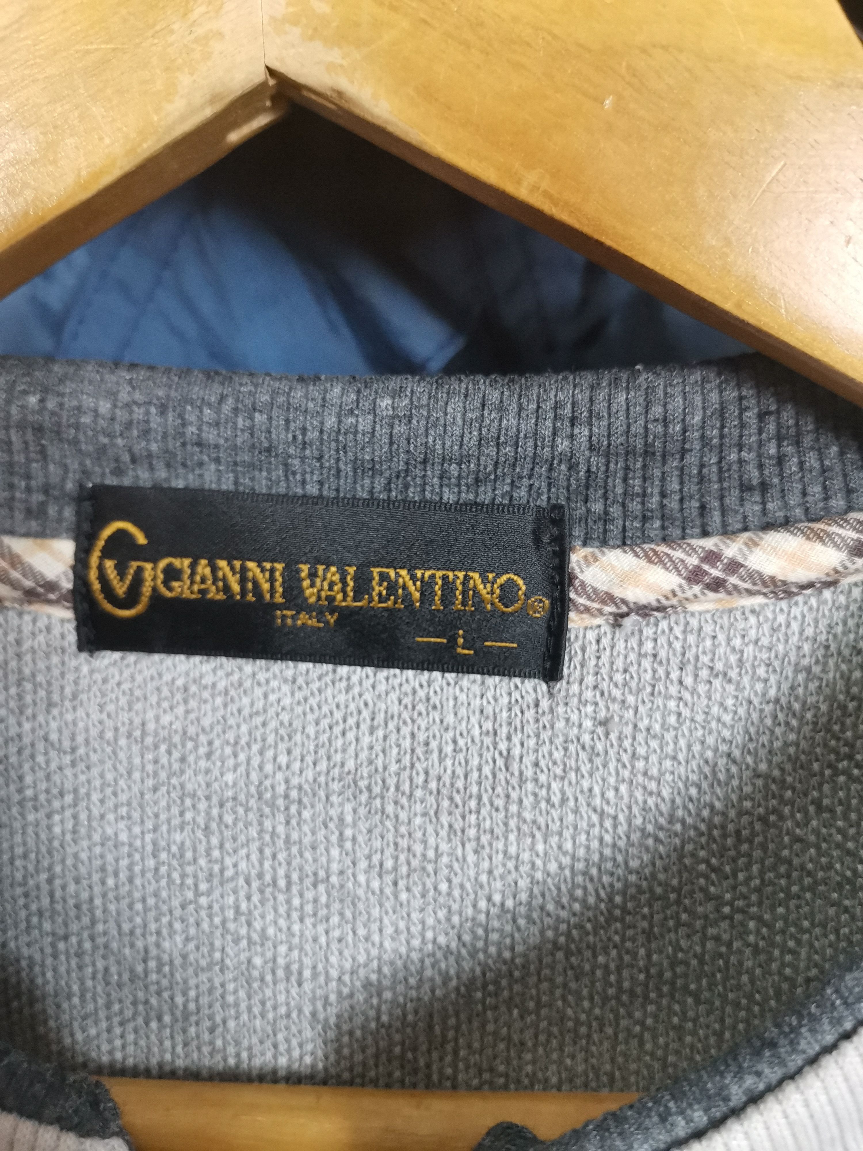 Giovanni Valentino × Vintage Vintage Luxury Gianni Valentino Sweatshirt Size US L / EU 52-54 / 3 - 6 Thumbnail