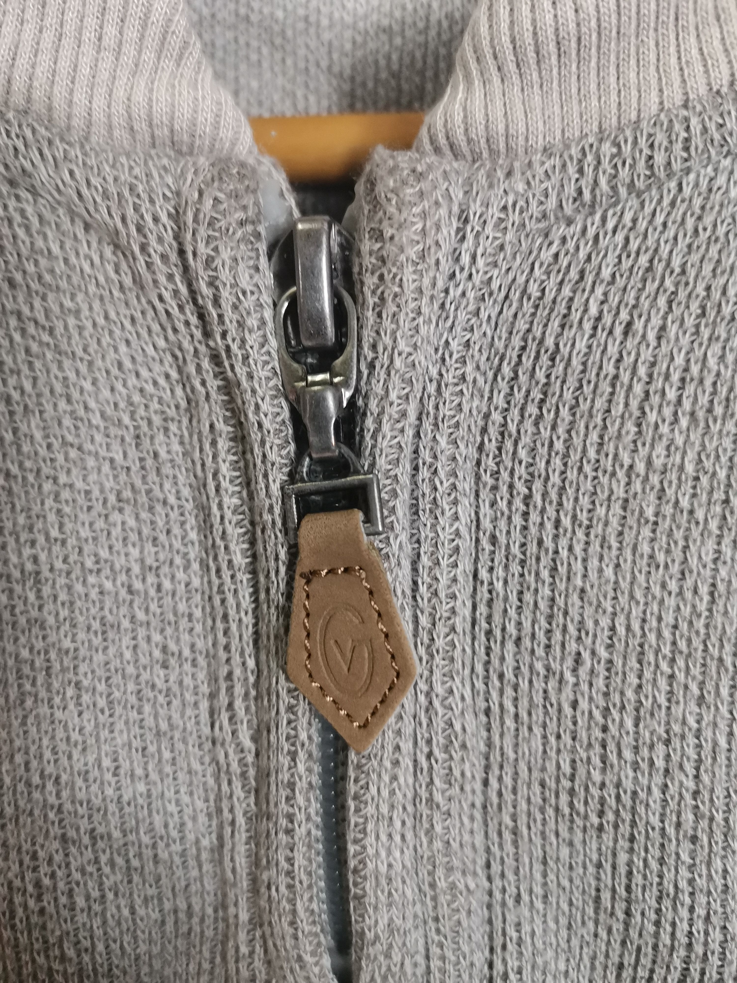 Giovanni Valentino × Vintage Vintage Luxury Gianni Valentino Sweatshirt Size US L / EU 52-54 / 3 - 3 Thumbnail